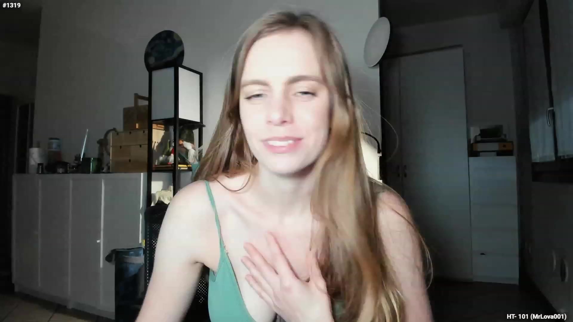 Gallery image thumbnail from Personage's myfreecams stream on, 01/11/2024, 16:39 image 13 of 20