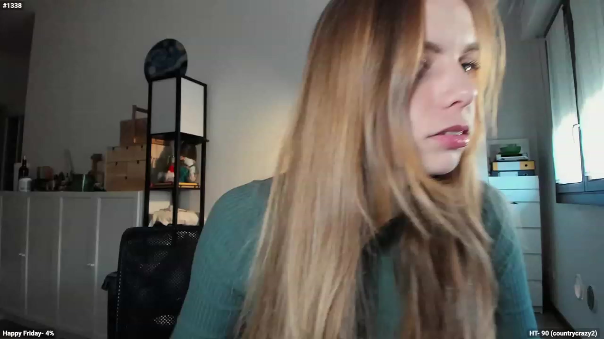 Gallery image thumbnail from Personage's myfreecams stream on, 01/12/2024, 15:29 image 8 of 20