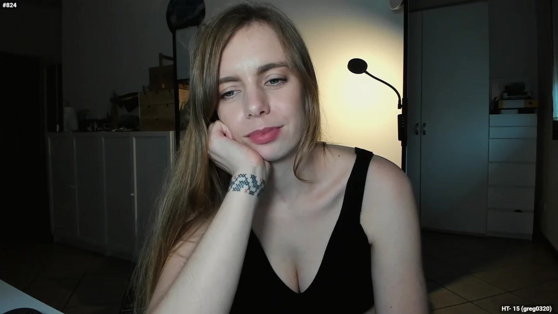 Gallery image thumbnail from Personage's myfreecams stream on, 01/17/2024, 14:47 image 14 of 20