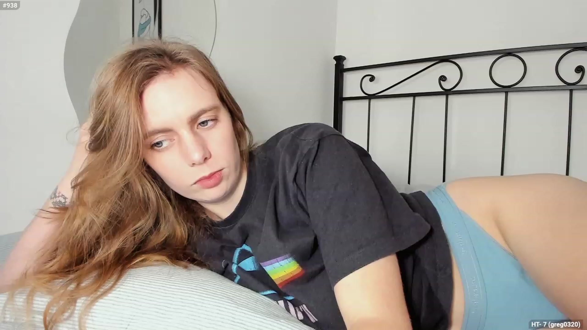 Gallery image thumbnail from Personage's myfreecams stream on, 01/22/2024, 15:15 image 16 of 20