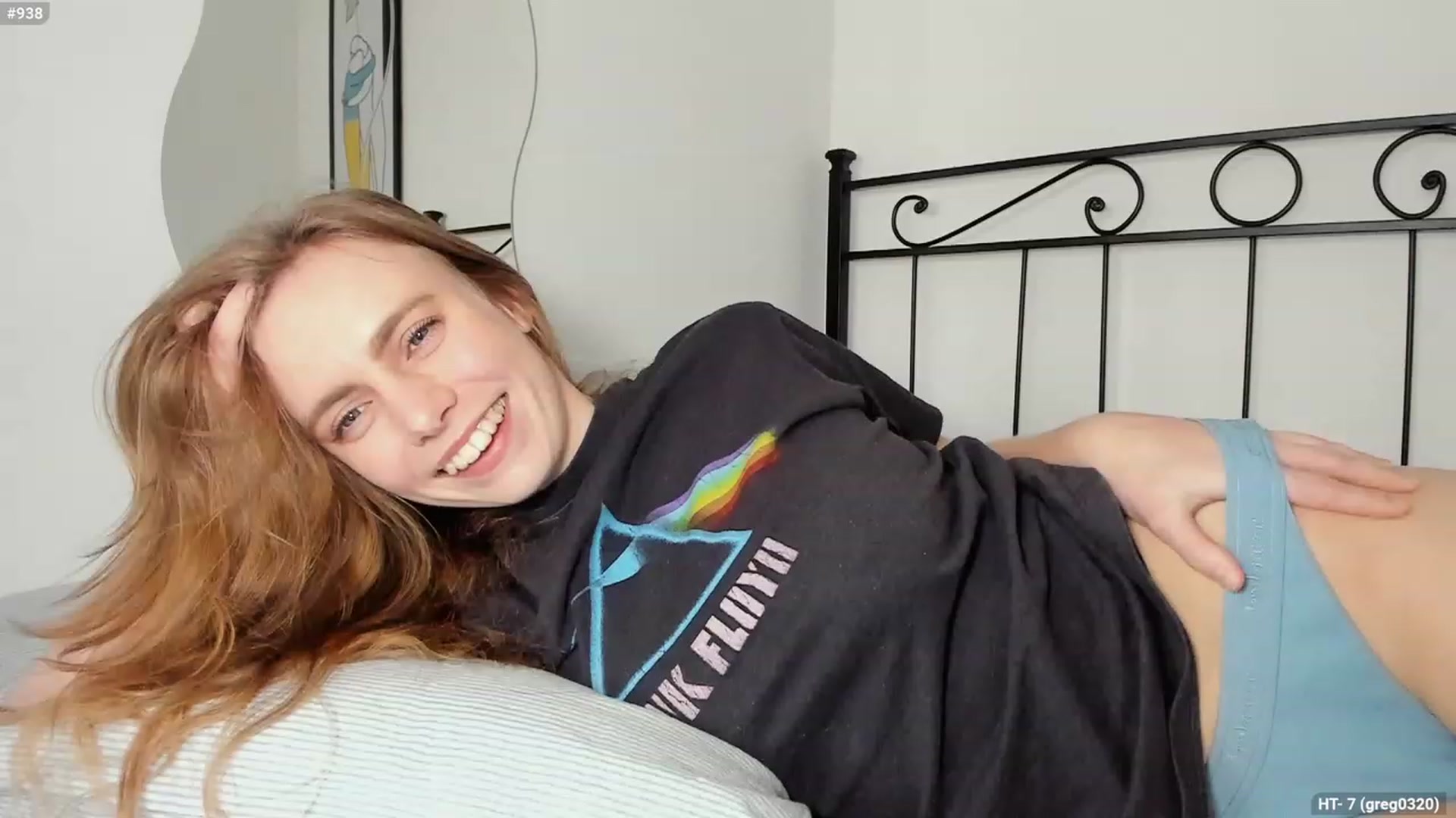 Gallery image thumbnail from Personage's myfreecams stream on, 01/22/2024, 15:15 image 15 of 20