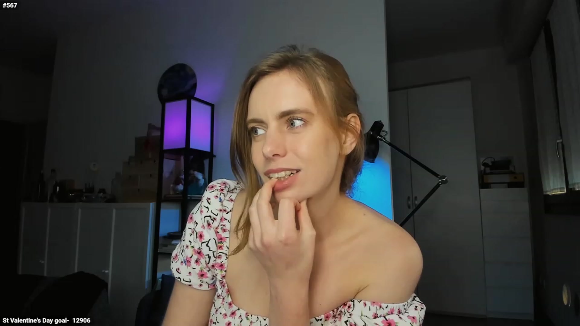 Gallery image thumbnail from Personage's myfreecams stream on, 02/13/2024, 16:10 image 14 of 20