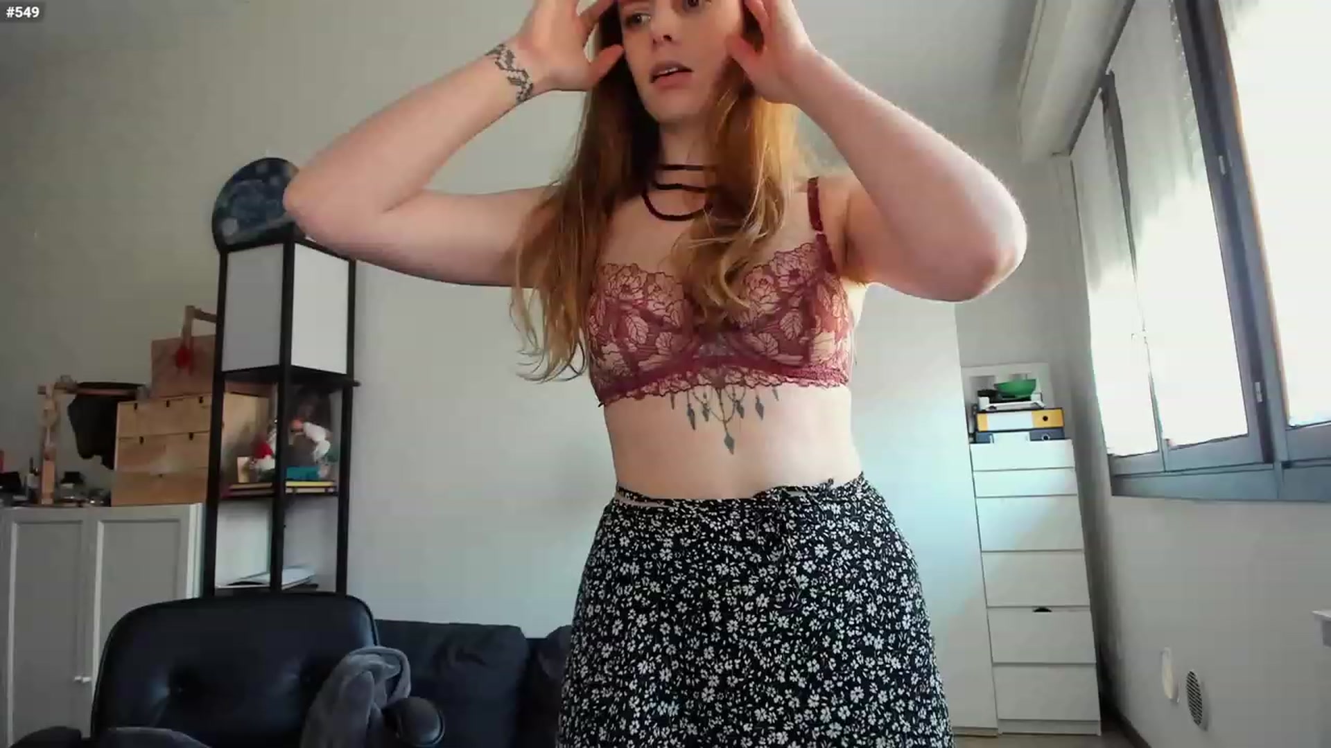 Gallery image thumbnail from Personage's myfreecams stream on, 02/18/2024, 14:43 image 13 of 20