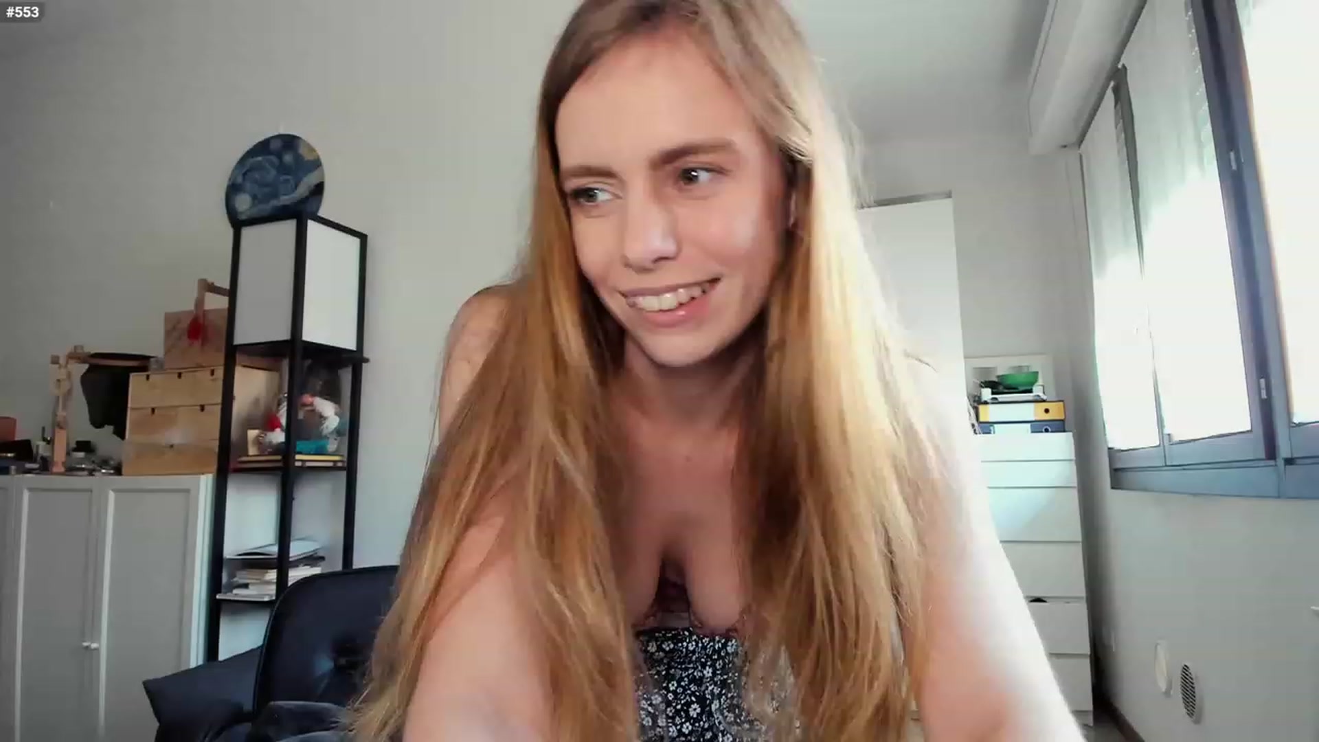 Gallery image thumbnail from Personage's myfreecams stream on, 02/18/2024, 14:43 image 6 of 20