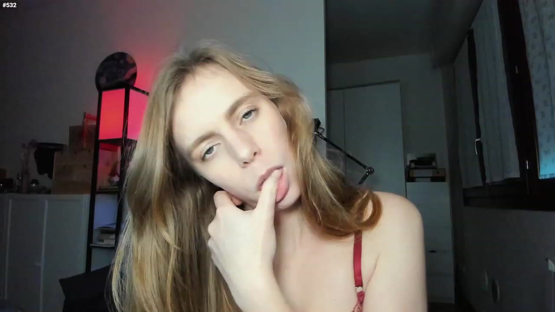 Gallery image thumbnail from Personage's myfreecams stream on, 02/18/2024, 17:44 image 13 of 20