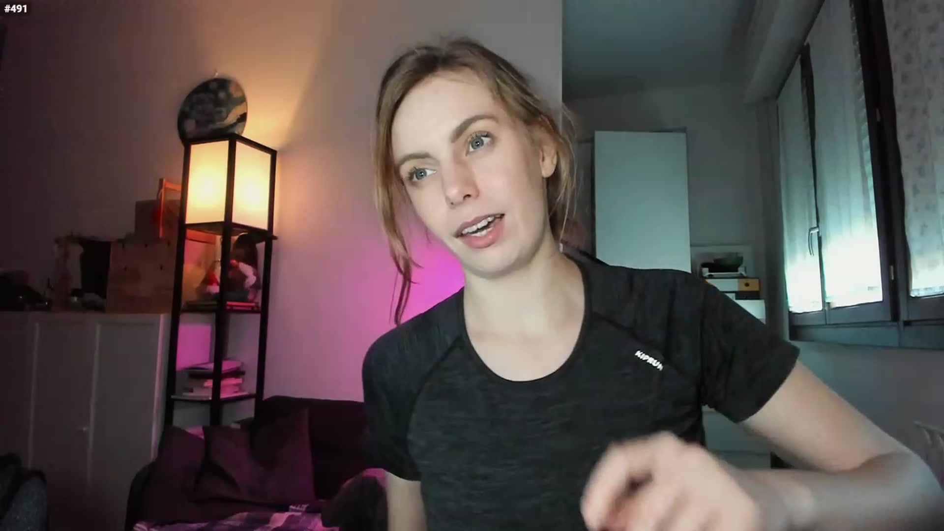 Gallery image thumbnail from Personage's myfreecams stream on, 02/19/2024, 16:16 image 20 of 20