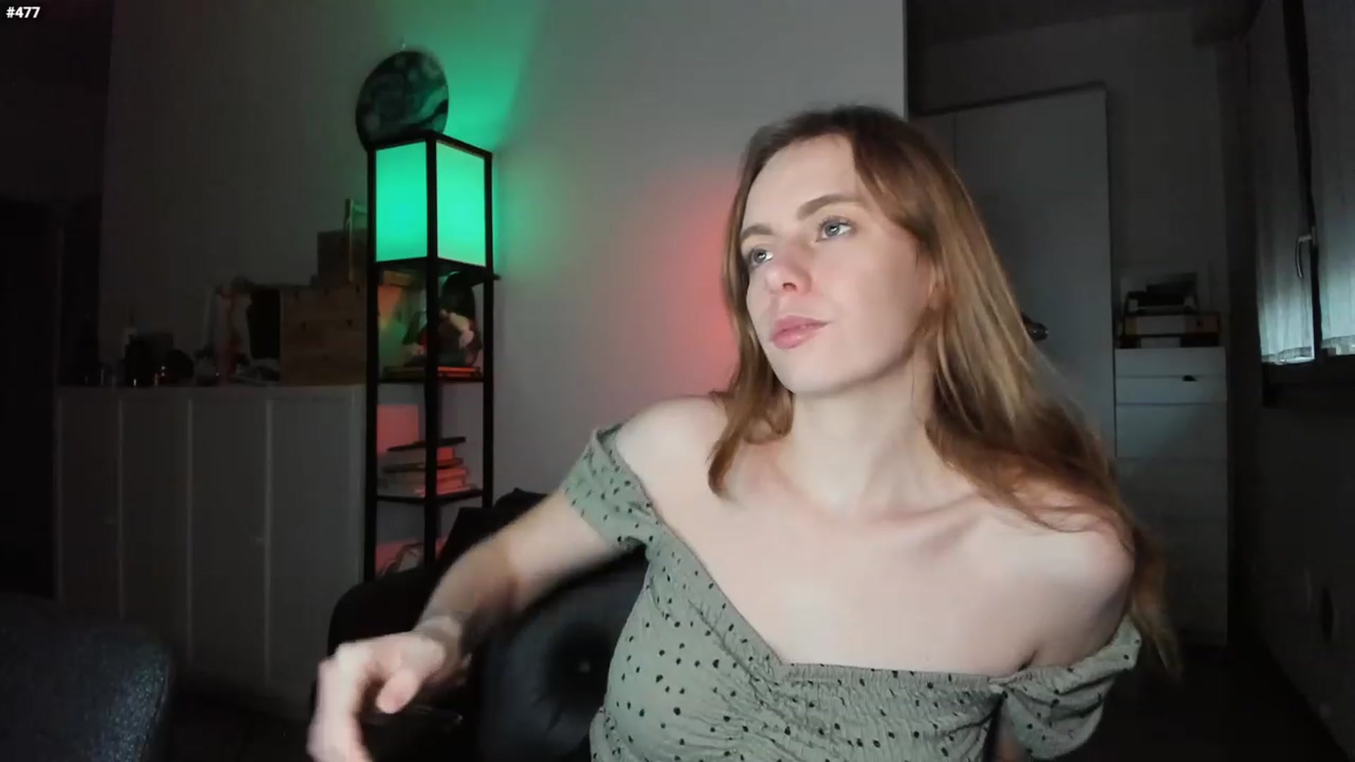 Gallery image thumbnail from Personage's myfreecams stream on, 02/27/2024, 16:37 image 11 of 20