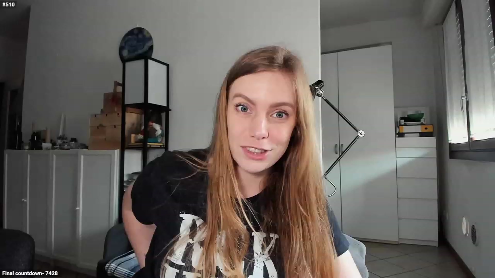 Gallery image thumbnail from Personage's myfreecams stream on, 02/29/2024, 14:40 image 7 of 20