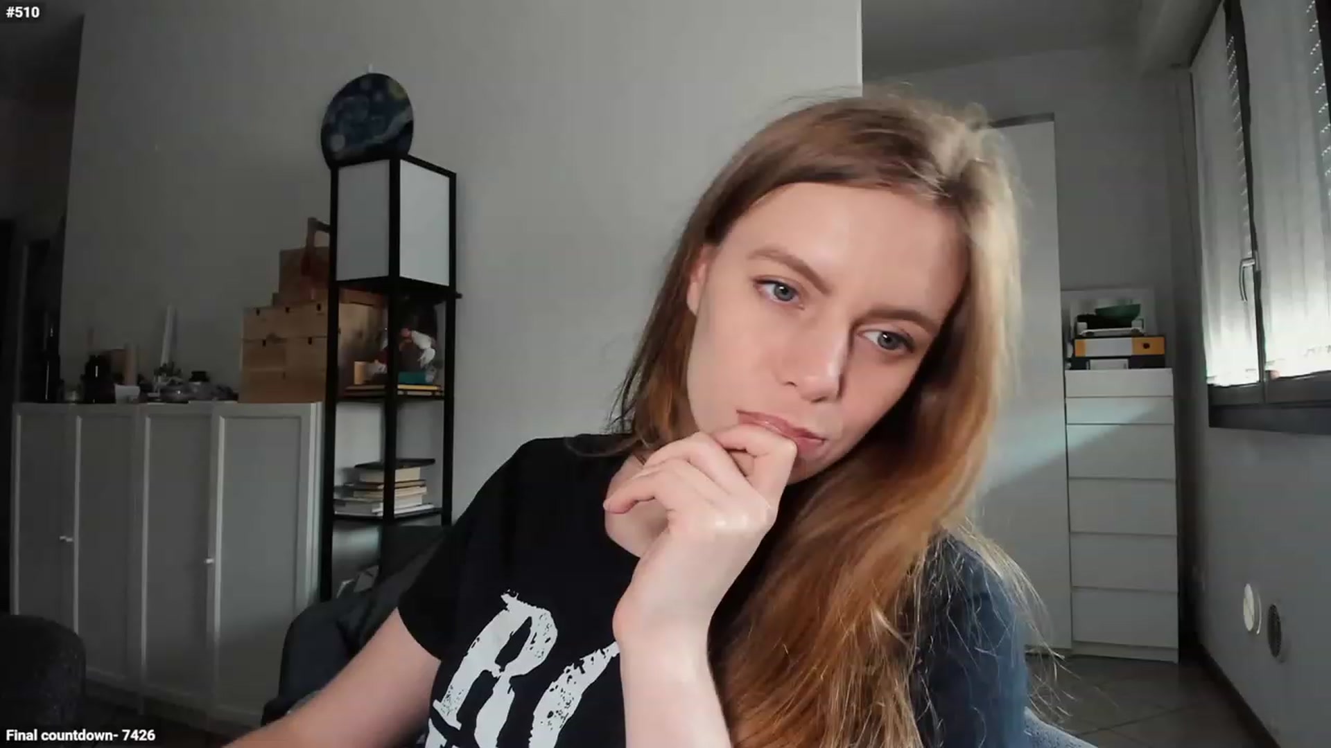 Gallery image thumbnail from Personage's myfreecams stream on, 02/29/2024, 14:40 image 10 of 20
