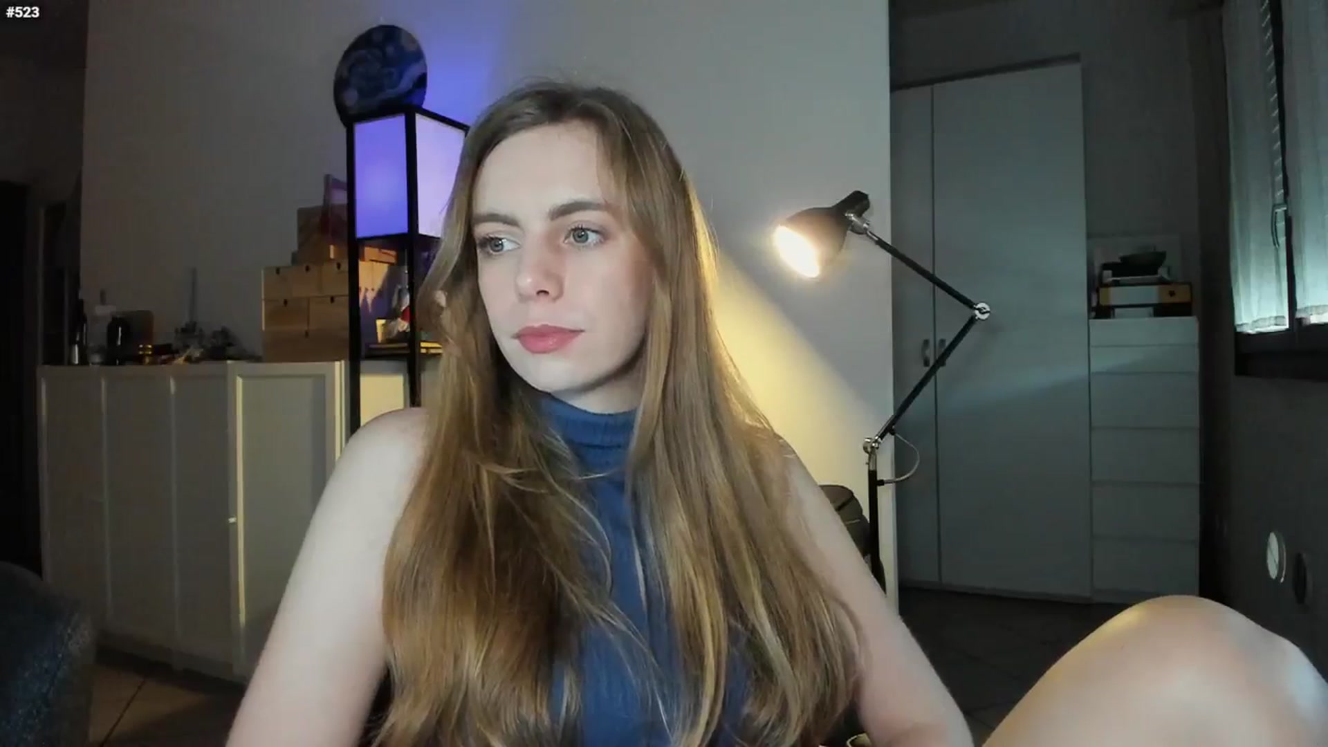 Gallery image thumbnail from Personage's myfreecams stream on, 03/03/2024, 15:18 image 5 of 20