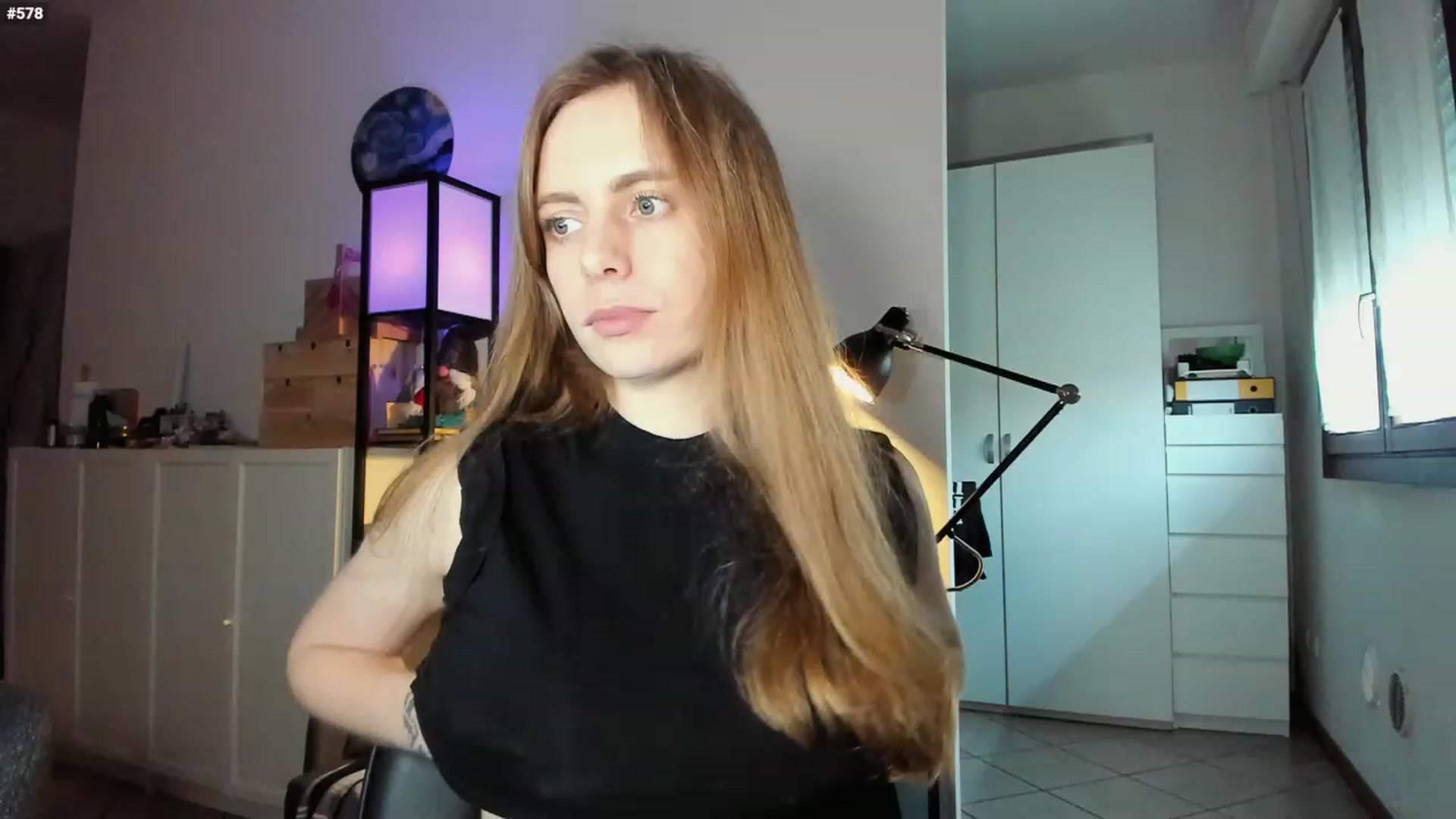 Gallery image thumbnail from Personage's myfreecams stream on, 03/04/2024, 16:31 image 13 of 20