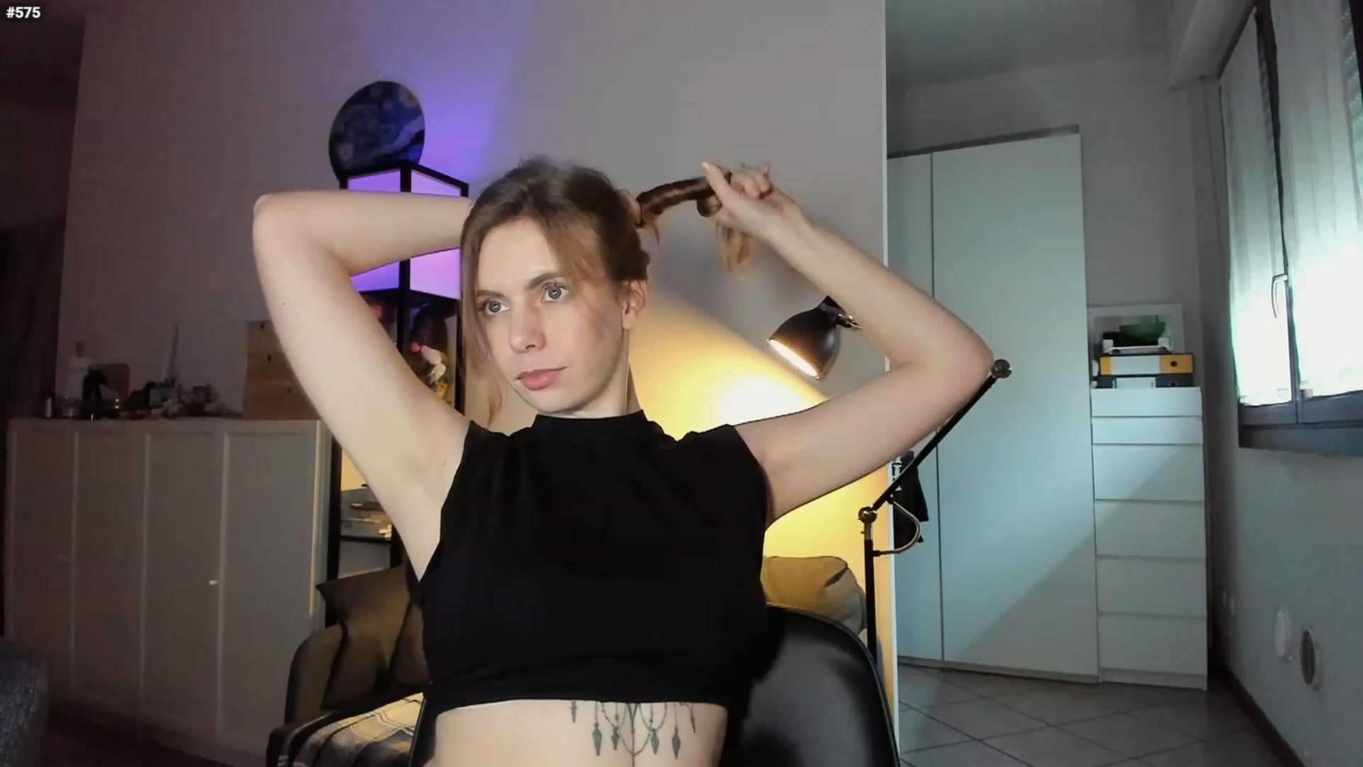 Gallery image thumbnail from Personage's myfreecams stream on, 03/04/2024, 16:31 image 19 of 20