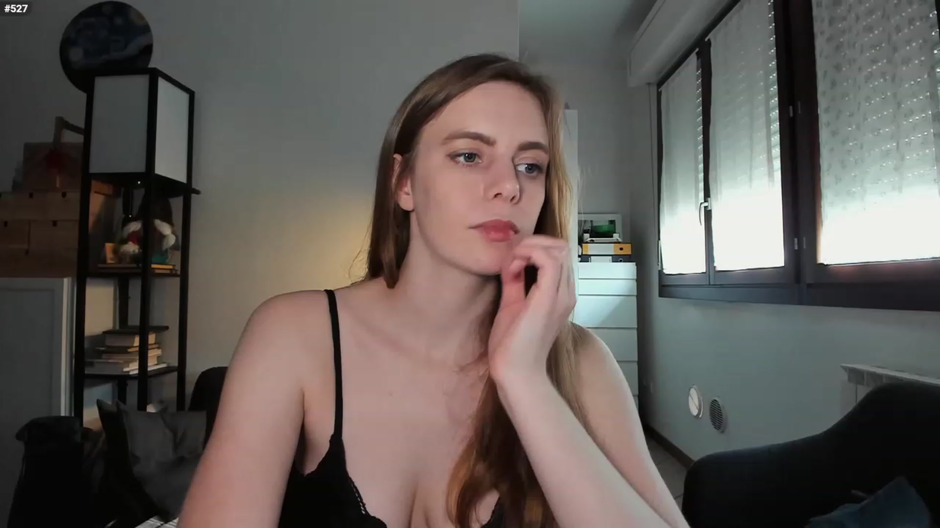 Gallery image thumbnail from Personage's myfreecams stream on, 03/05/2024, 15:11 image 12 of 20