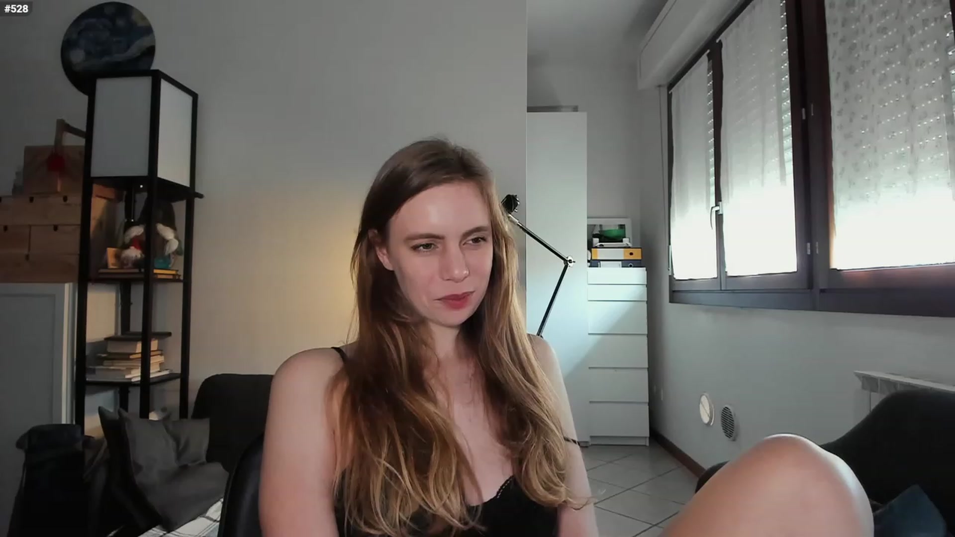 Gallery image thumbnail from Personage's myfreecams stream on, 03/05/2024, 15:11 image 10 of 20