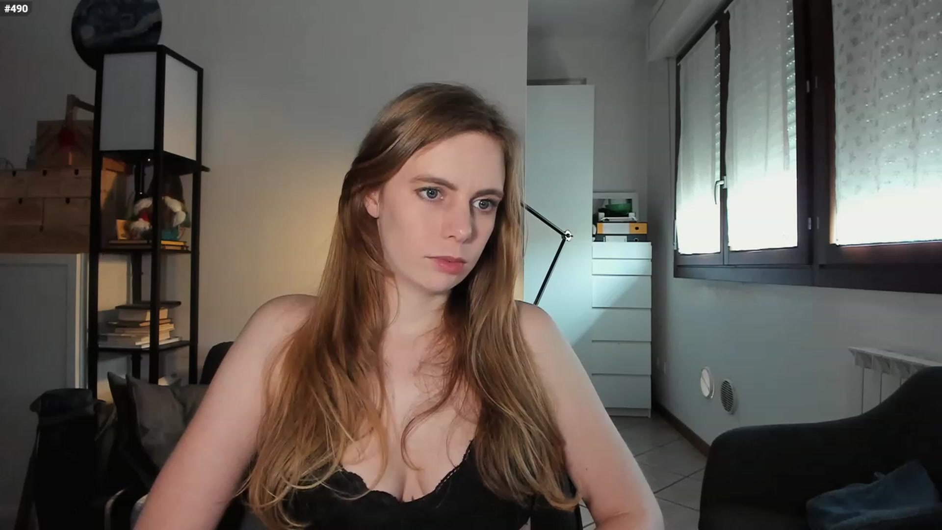 Gallery image thumbnail from Personage's myfreecams stream on, 03/05/2024, 15:55 image 6 of 20