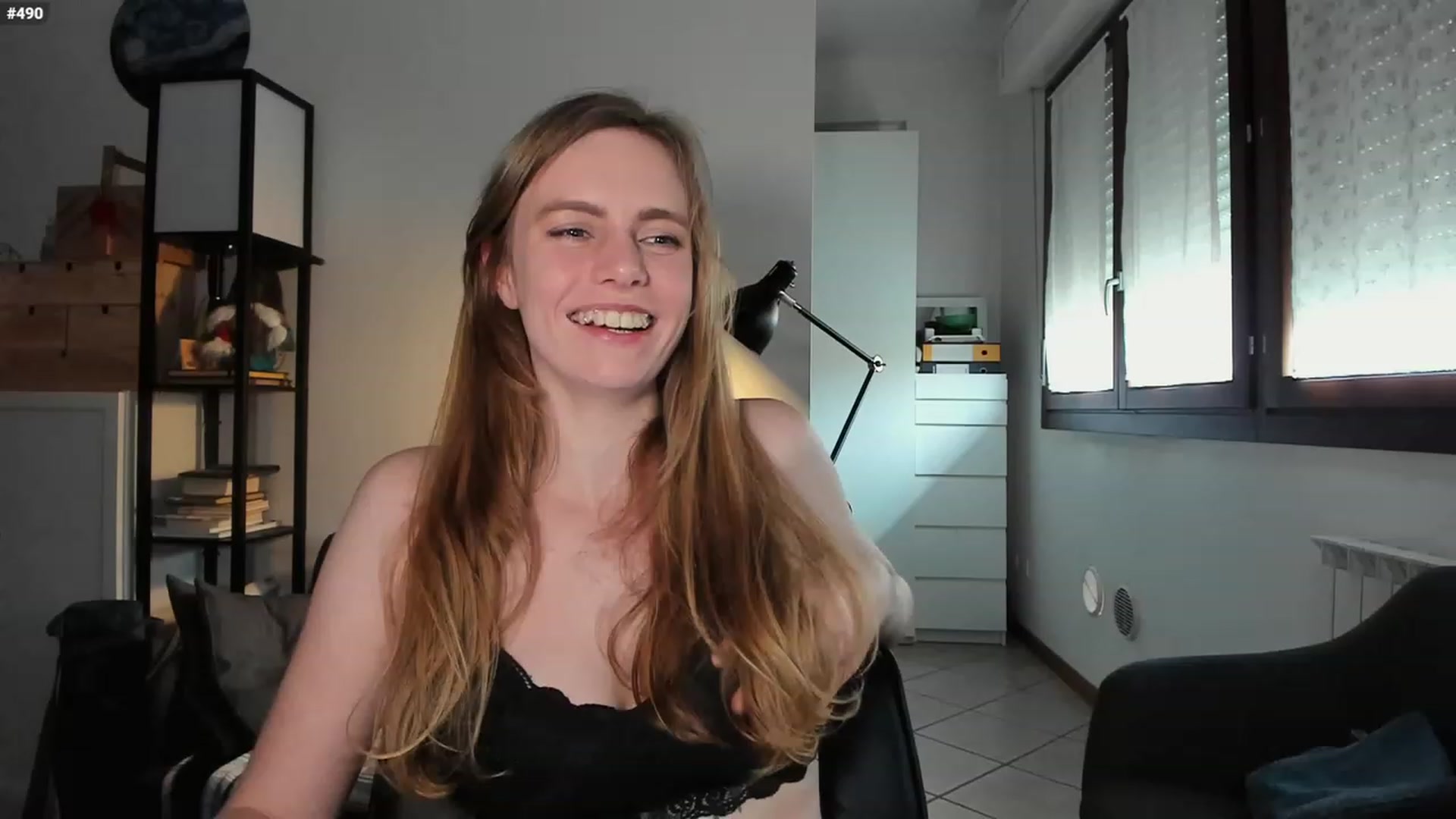 Gallery image thumbnail from Personage's myfreecams stream on, 03/05/2024, 15:55 image 5 of 20