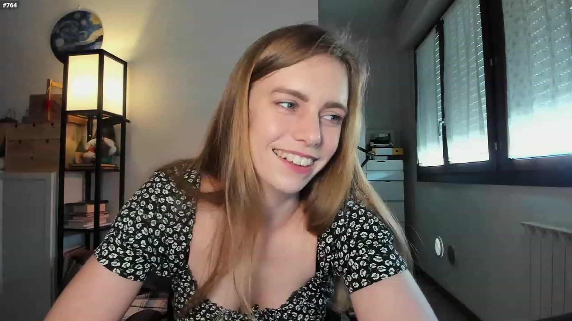 Gallery image thumbnail from Personage's myfreecams stream on, 03/13/2024, 14:08 image 4 of 20
