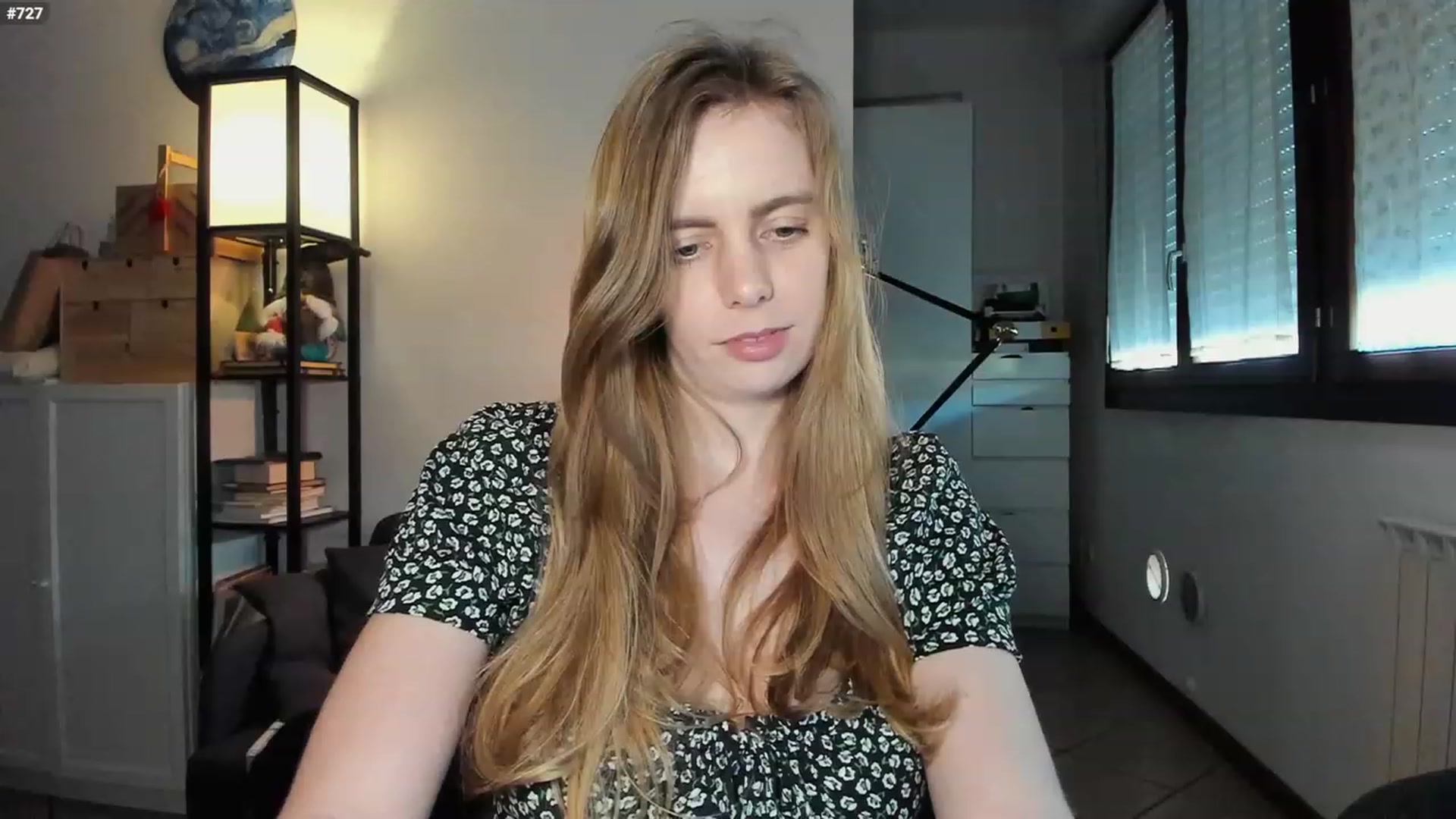 Gallery image thumbnail from Personage's myfreecams stream on, 03/13/2024, 16:09 image 15 of 20