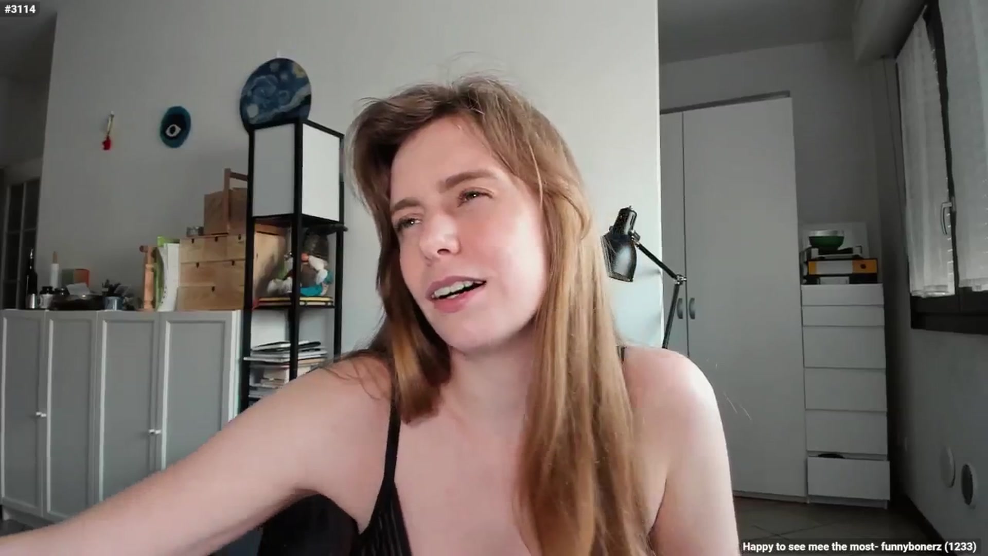 Gallery image thumbnail from Personage's myfreecams stream on, 04/29/2024, 15:56 image 6 of 20