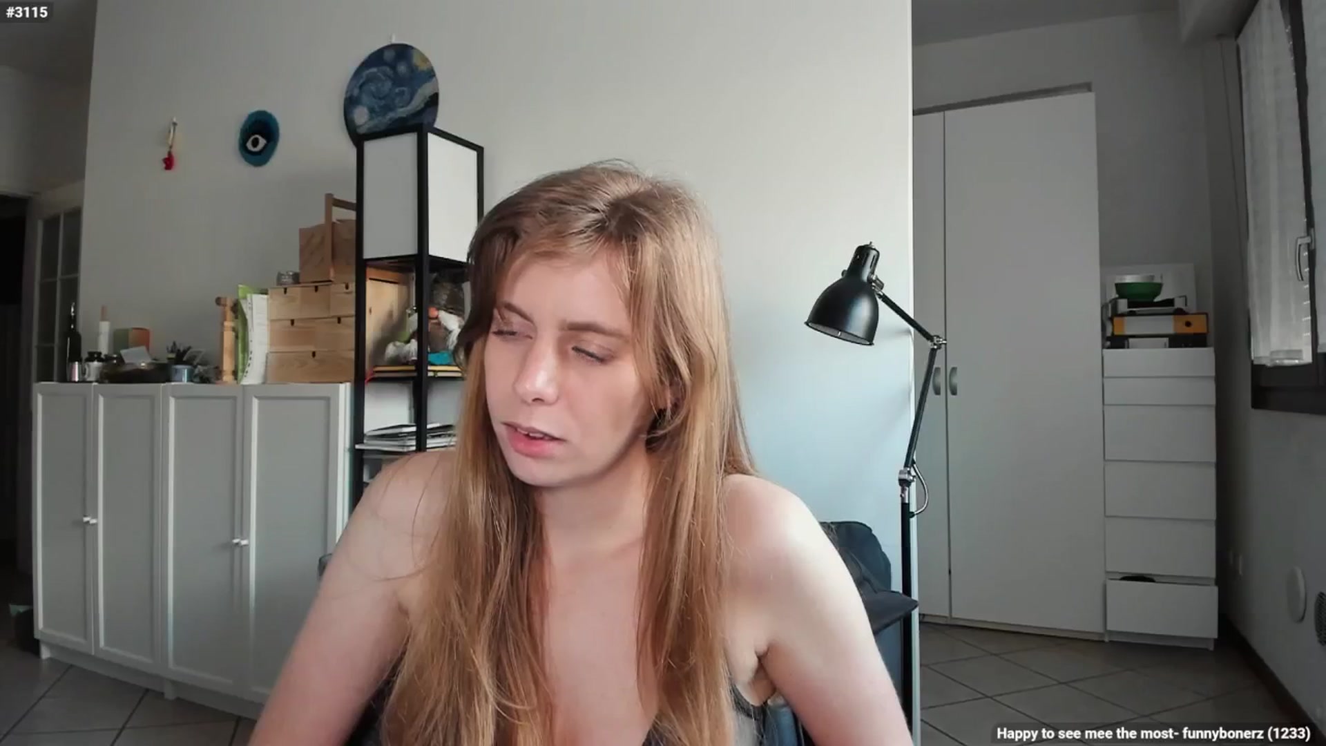 Gallery image thumbnail from Personage's myfreecams stream on, 04/29/2024, 15:56 image 14 of 20