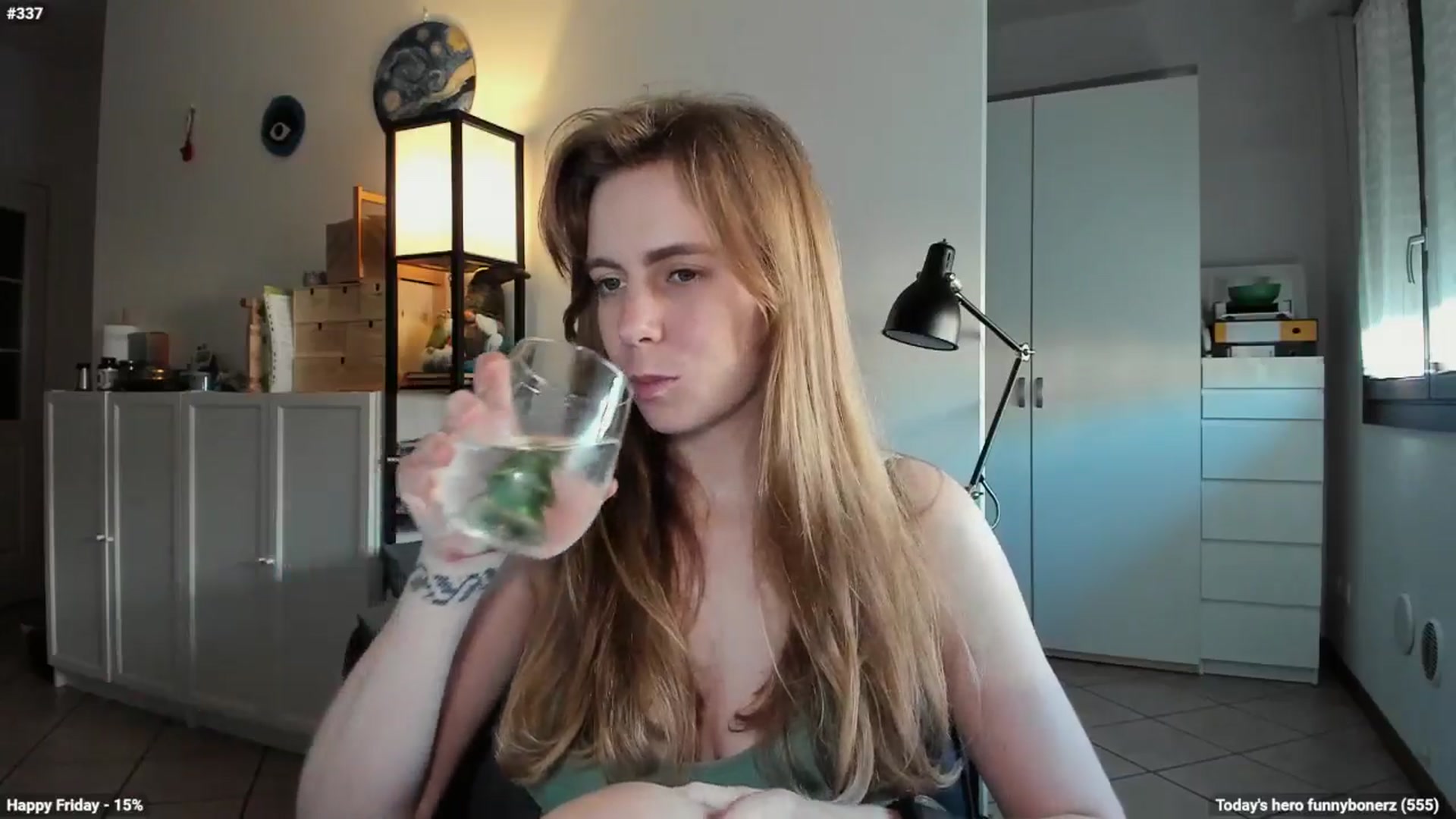 Gallery image thumbnail from Personage's myfreecams stream on, 05/03/2024, 16:20 image 8 of 20