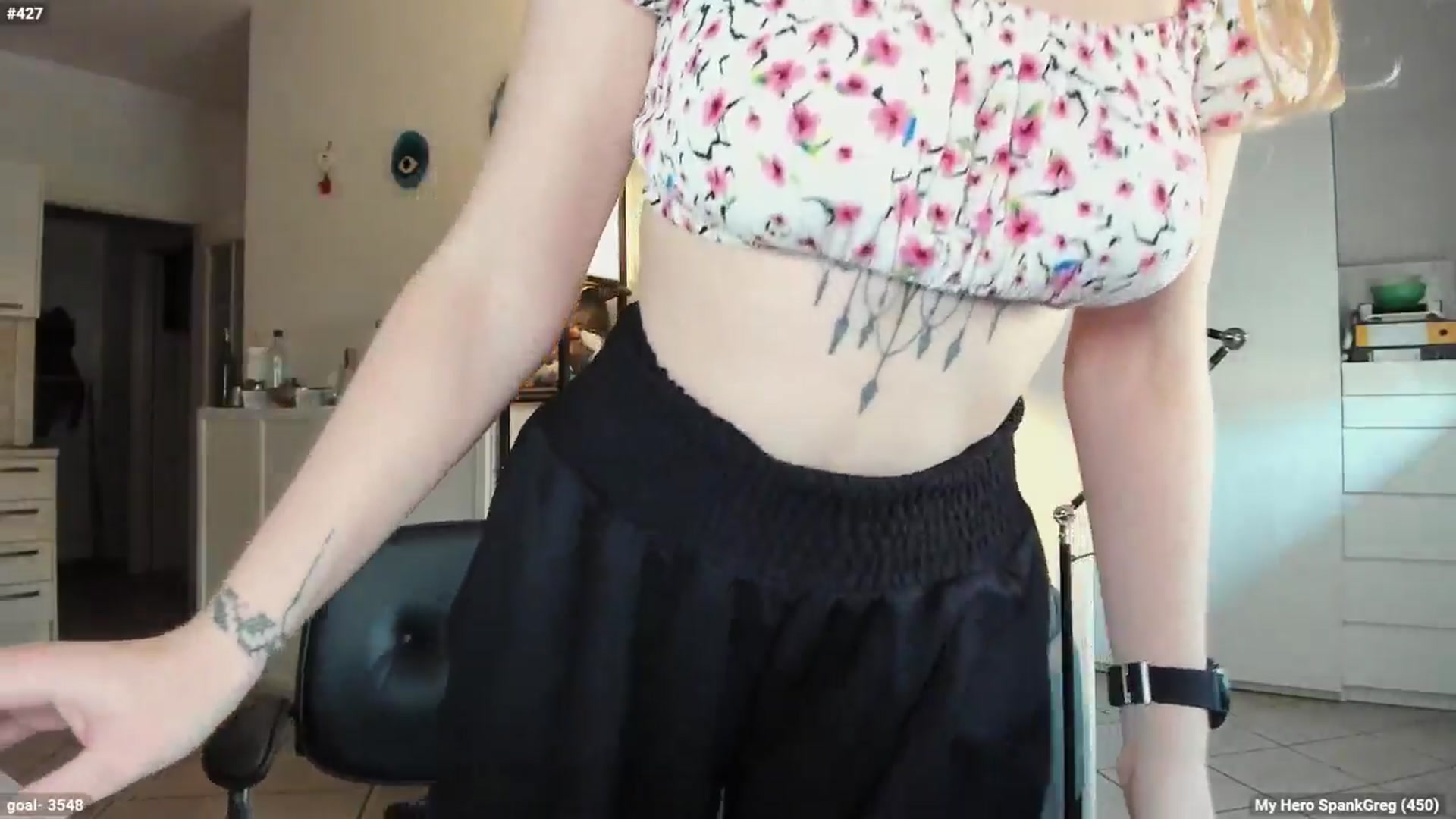 Gallery image thumbnail from Personage's myfreecams stream on, 05/13/2024, 14:59 image 13 of 20