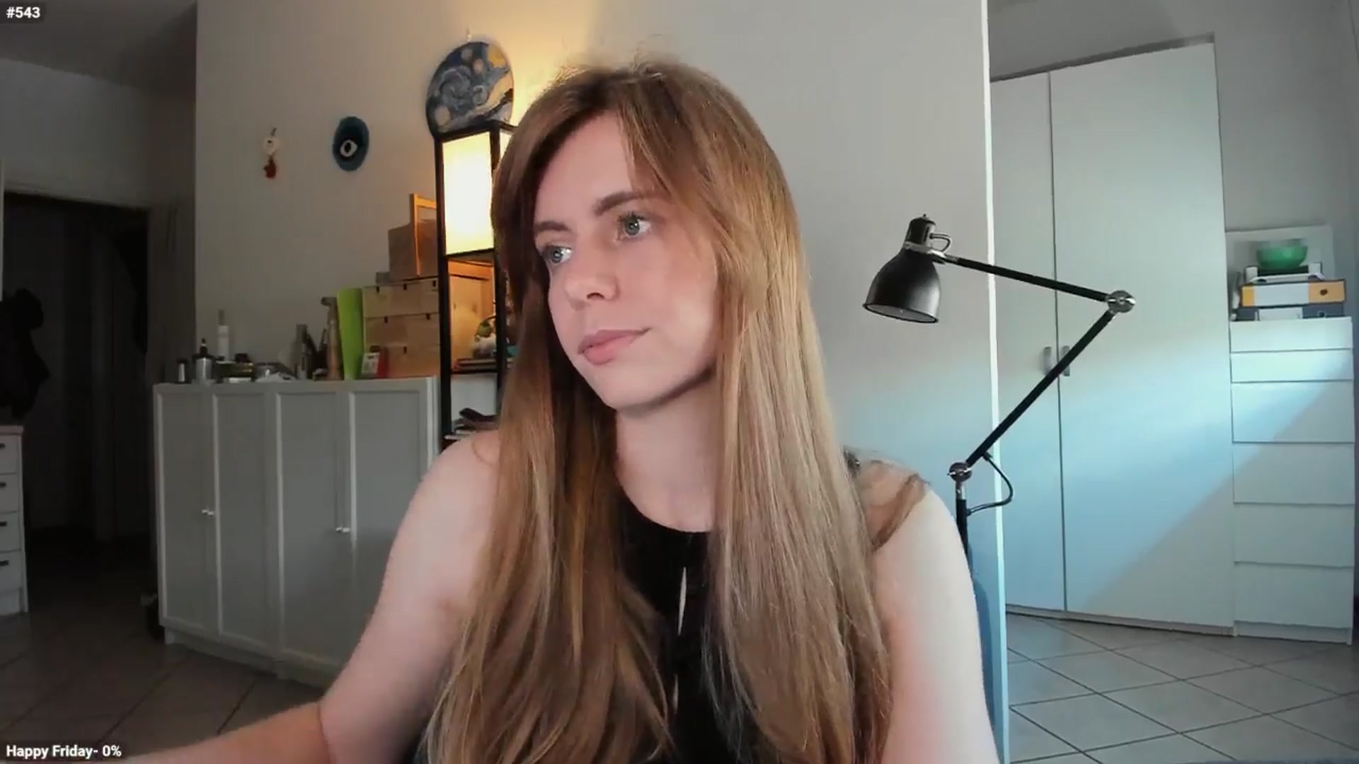 Gallery image thumbnail from Personage's myfreecams stream on, 05/17/2024, 15:18 image 3 of 20