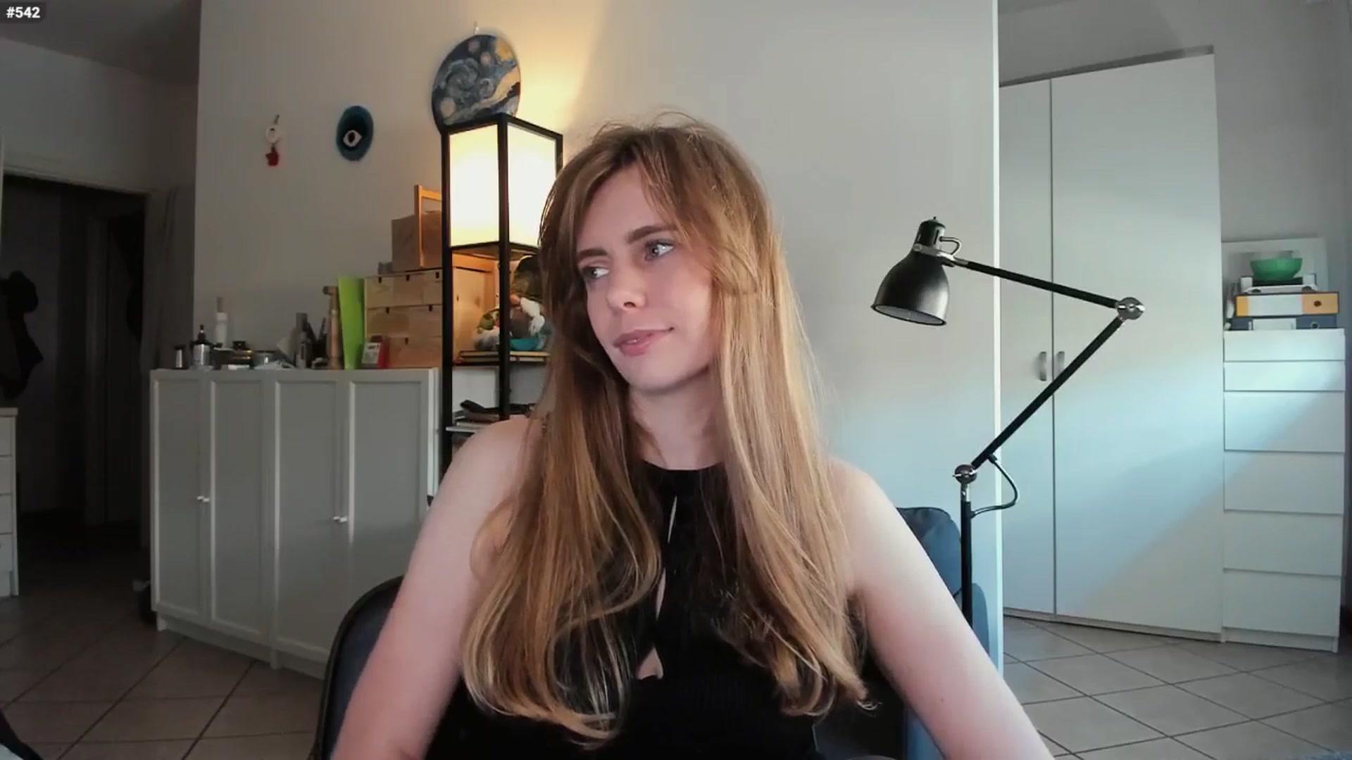 Gallery image thumbnail from Personage's myfreecams stream on, 05/17/2024, 15:18 image 13 of 20