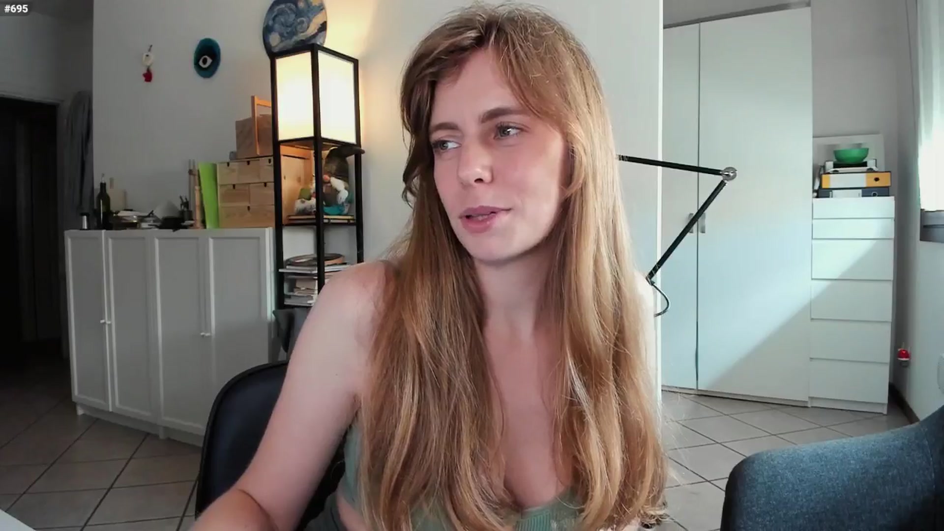 Gallery image thumbnail from Personage's myfreecams stream on, 05/21/2024, 14:30 image 16 of 20