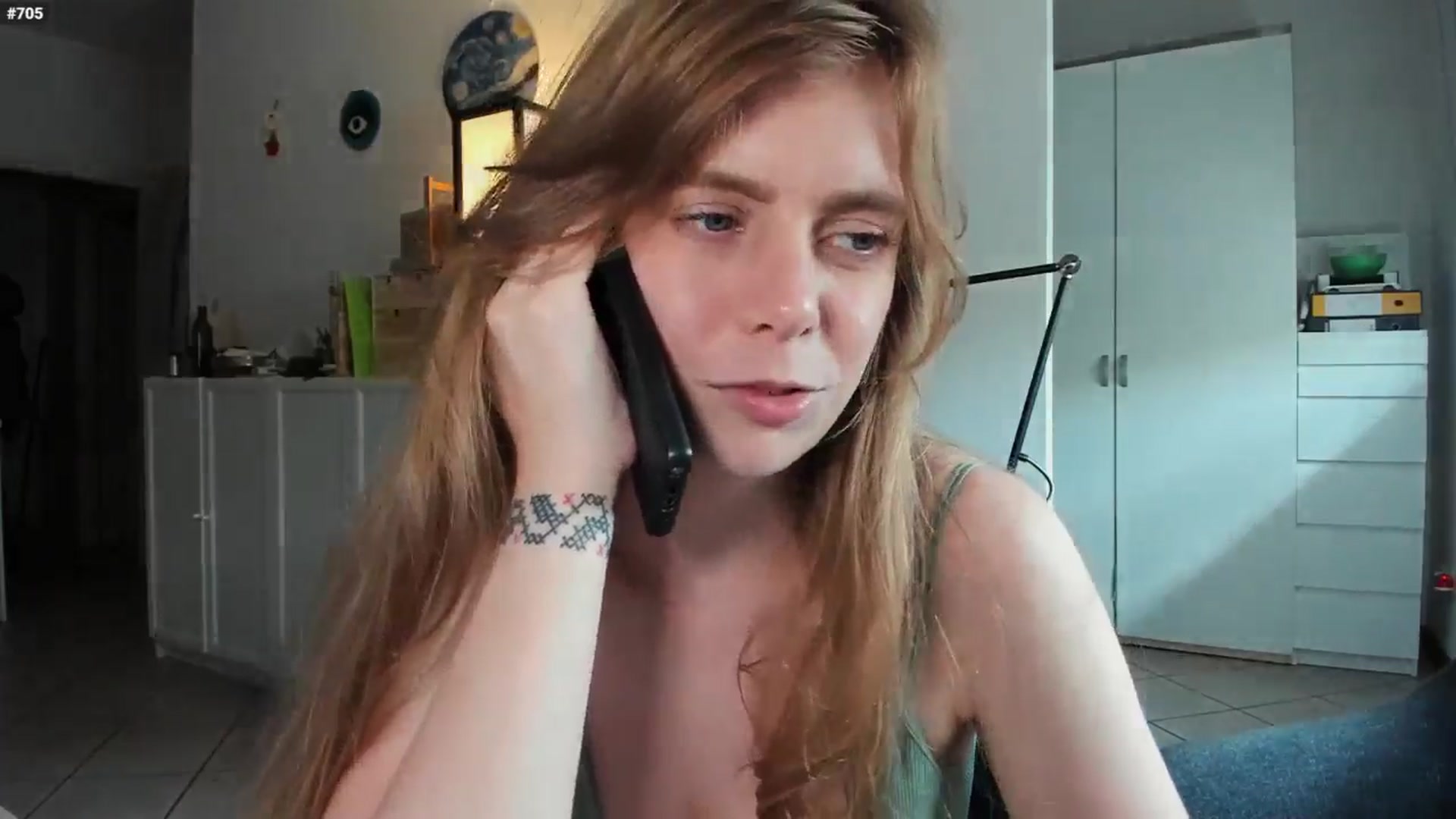 Gallery image thumbnail from Personage's myfreecams stream on, 05/21/2024, 14:30 image 4 of 20
