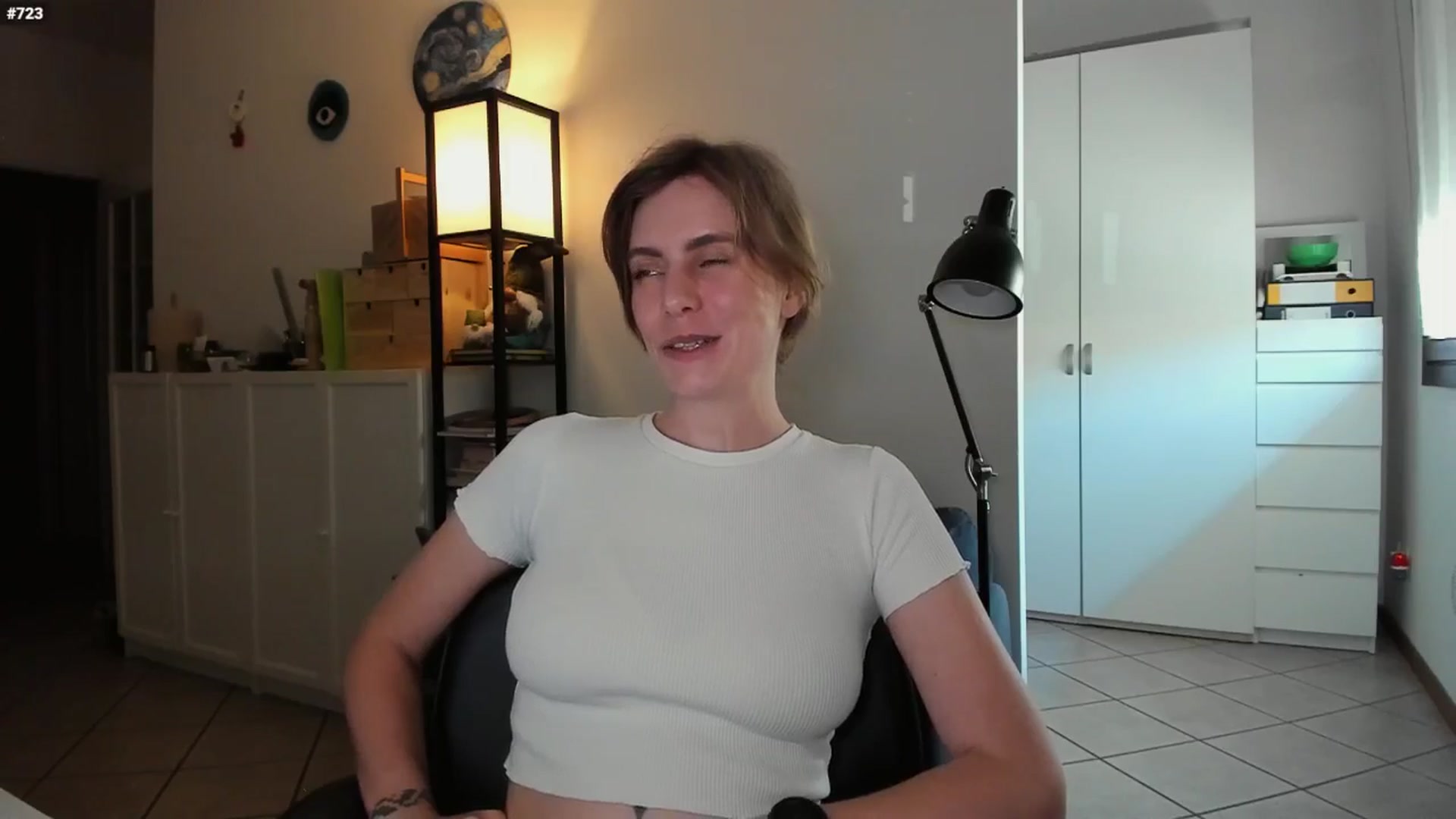 Gallery image thumbnail from Personage's myfreecams stream on, 05/23/2024, 14:16 image 8 of 20