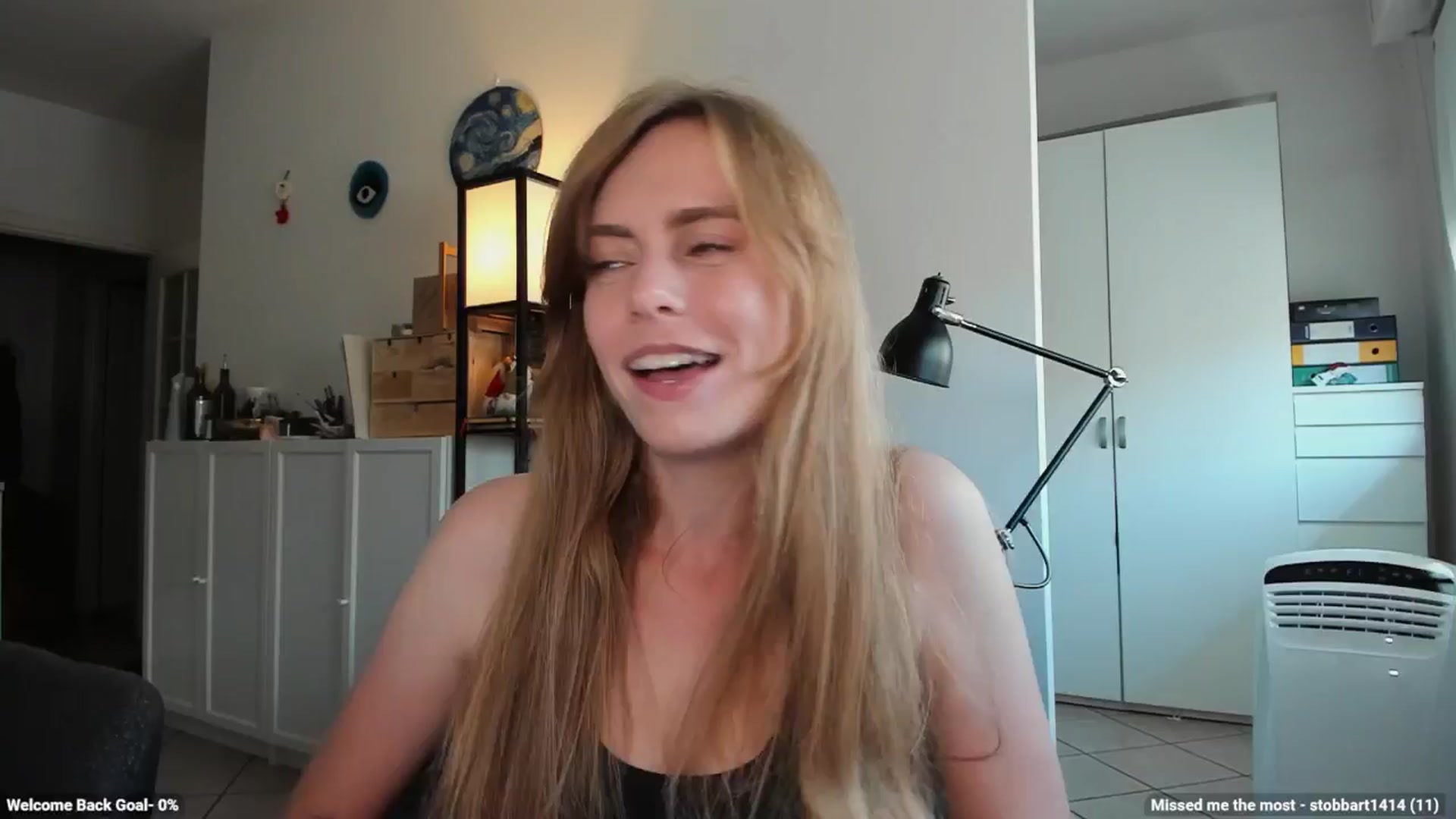 Gallery image thumbnail from Personage's myfreecams stream on, 08/31/2024, 14:31 image 6 of 20