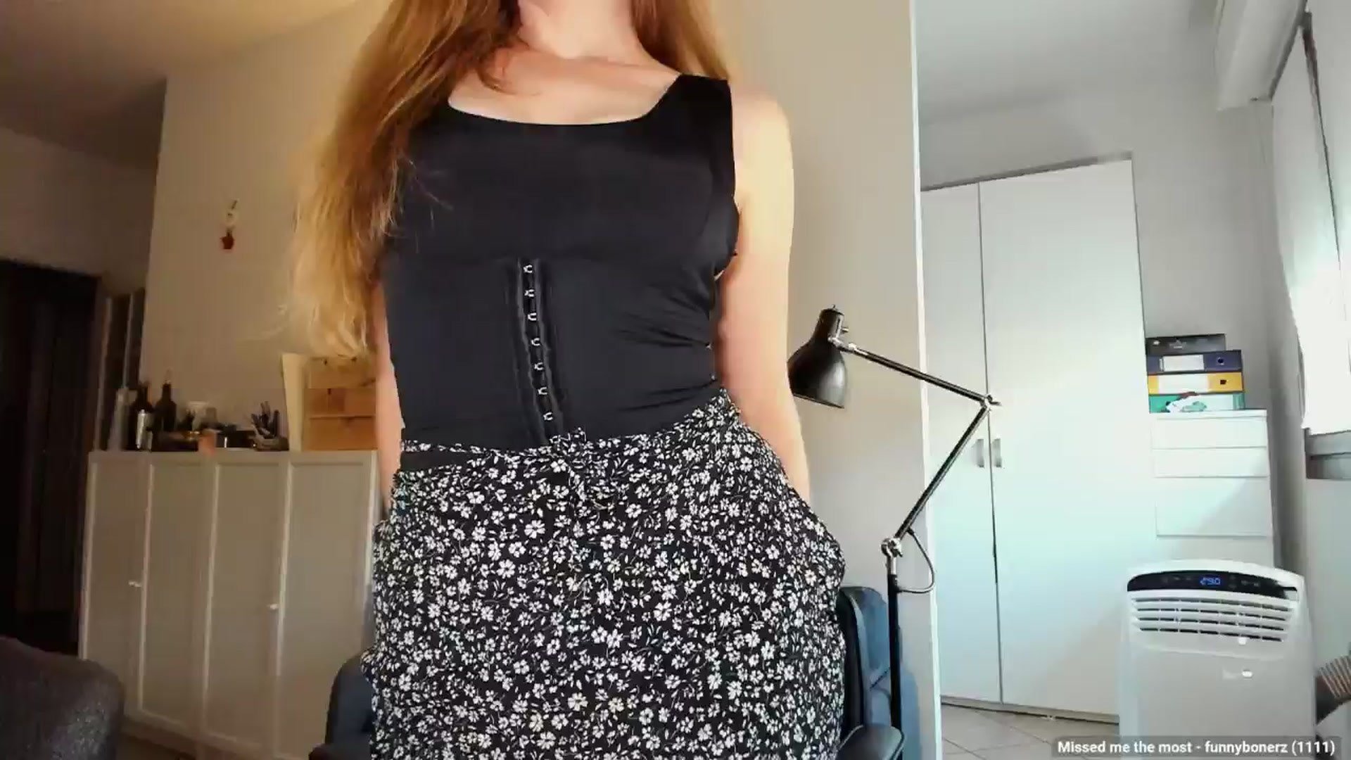 Gallery image thumbnail from Personage's myfreecams stream on, 08/31/2024, 16:29 image 15 of 20