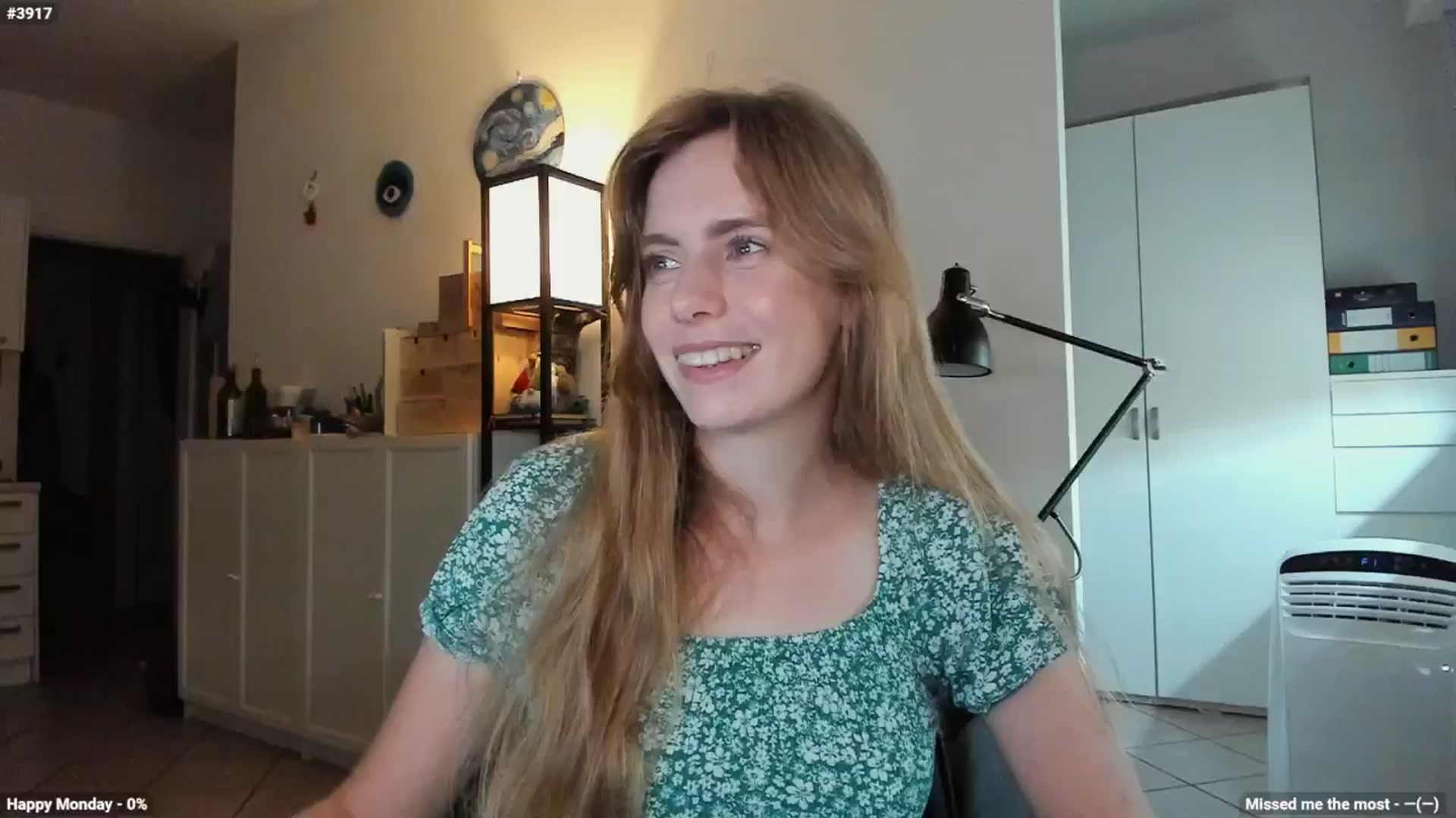 Gallery image thumbnail from Personage's myfreecams stream on, 09/02/2024, 13:13 image 4 of 20