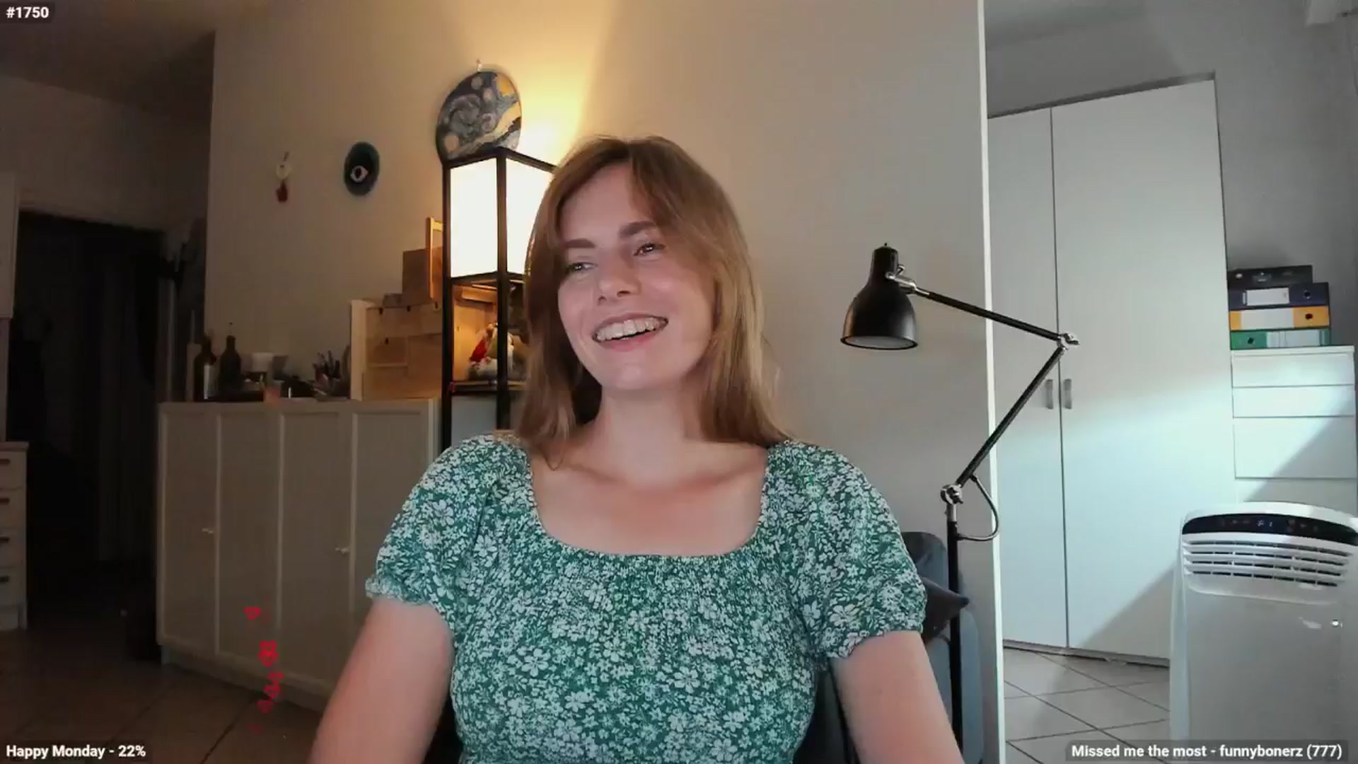 Gallery image thumbnail from Personage's myfreecams stream on, 09/02/2024, 13:13 image 14 of 20