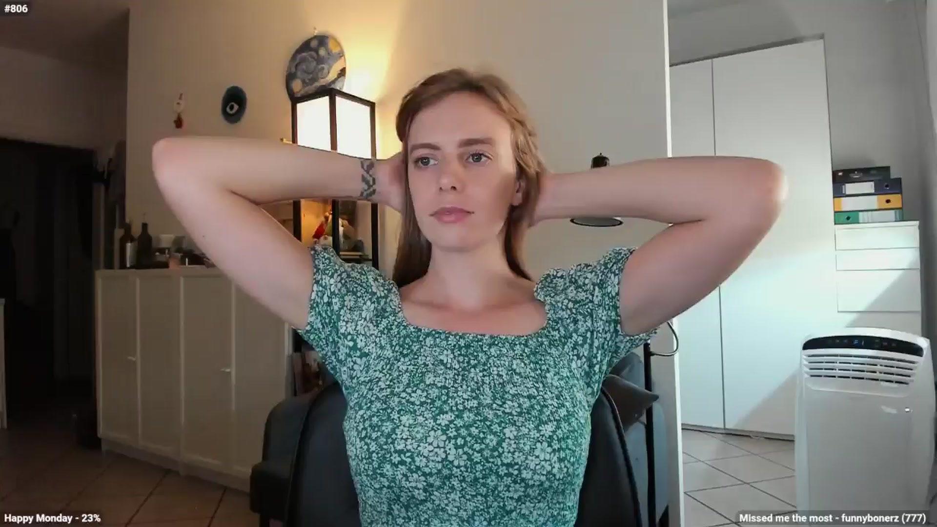 Gallery image thumbnail from Personage's myfreecams stream on, 09/02/2024, 14:23 image 4 of 20