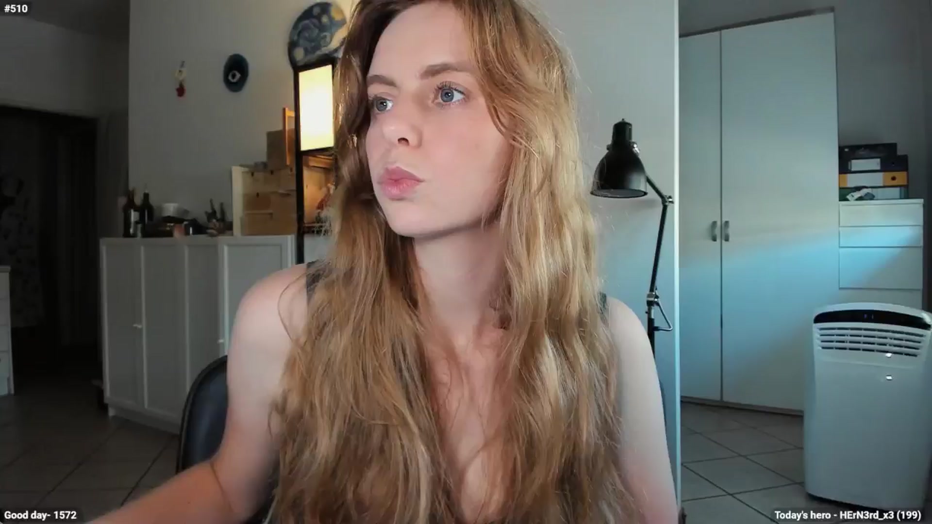 Gallery image thumbnail from Personage's myfreecams stream on, 09/06/2024, 15:08 image 1 of 20