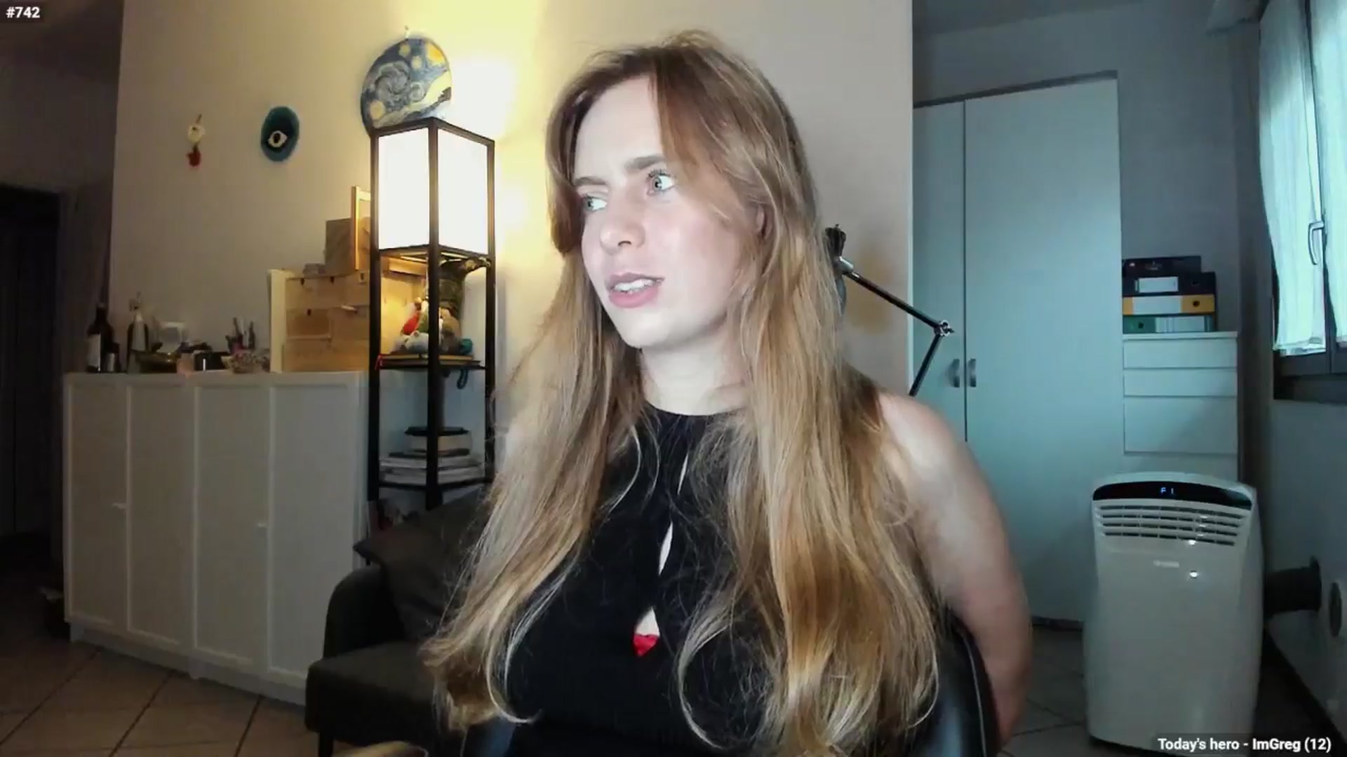 Gallery image thumbnail from Personage's myfreecams stream on, 09/08/2024, 13:29 image 9 of 20