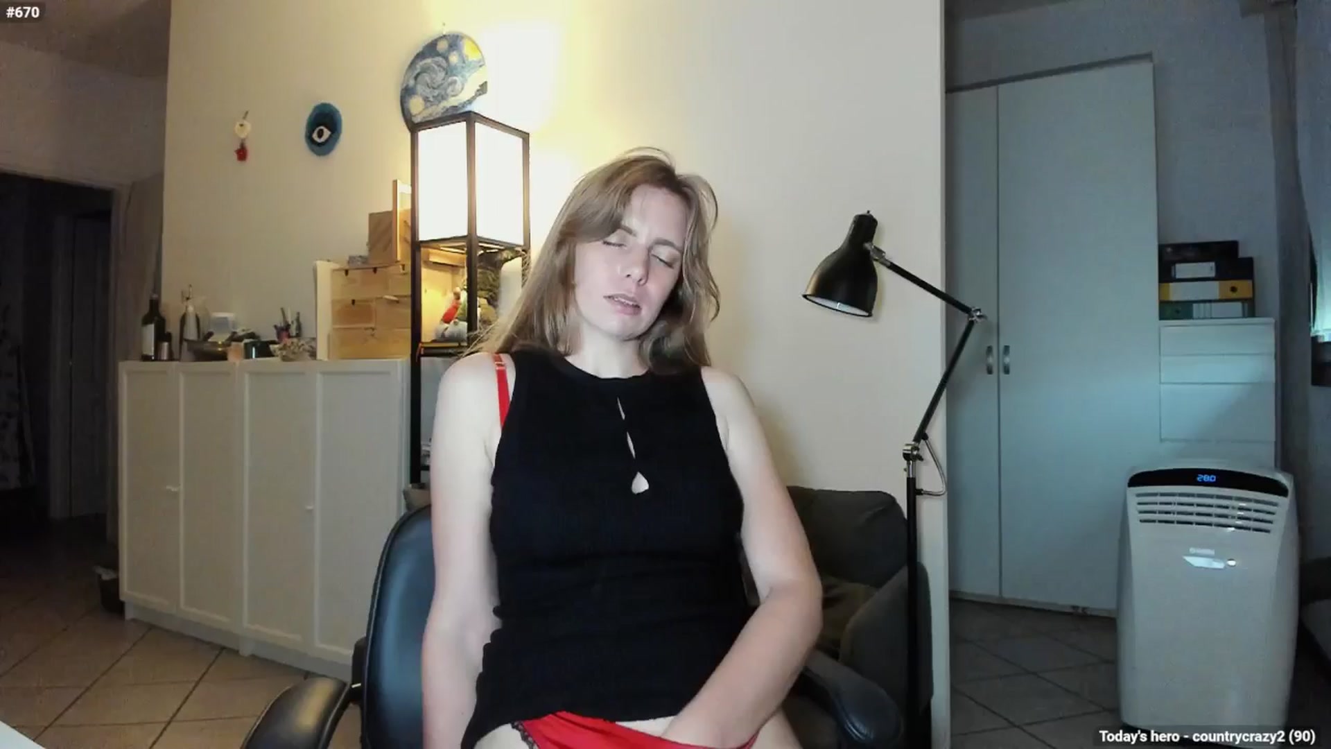 Gallery image thumbnail from Personage's myfreecams stream on, 09/08/2024, 13:57 image 15 of 20