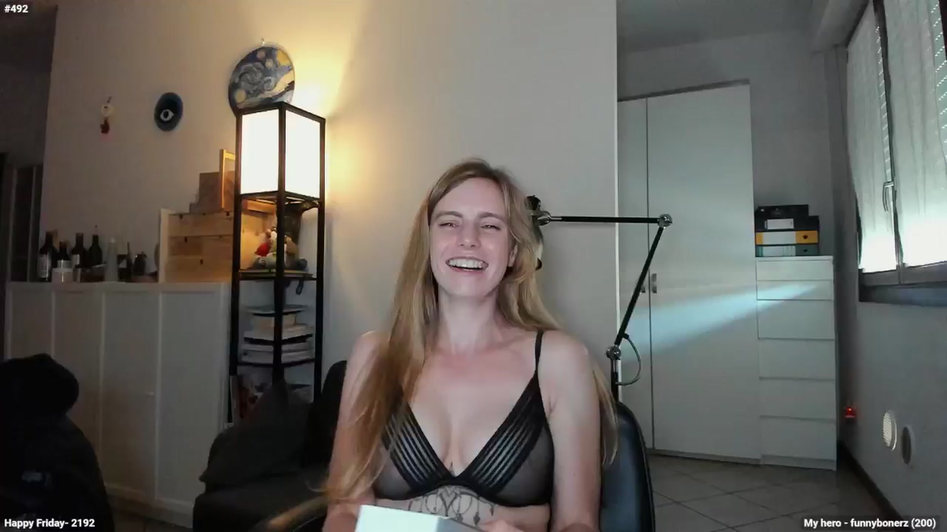 Gallery image thumbnail from Personage's myfreecams stream on, 09/20/2024, 14:12 image 16 of 20