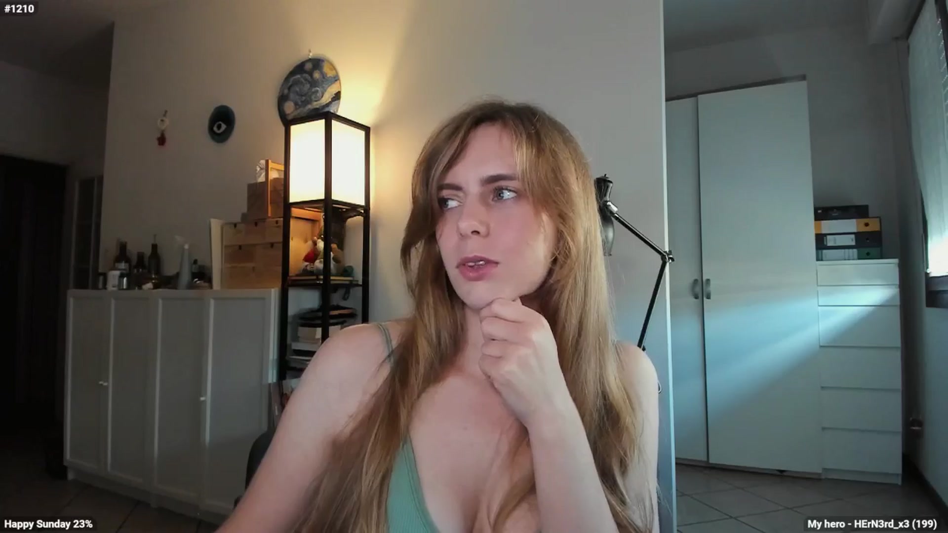 Gallery image thumbnail from Personage's myfreecams stream on, 10/06/2024, 14:41 image 14 of 20