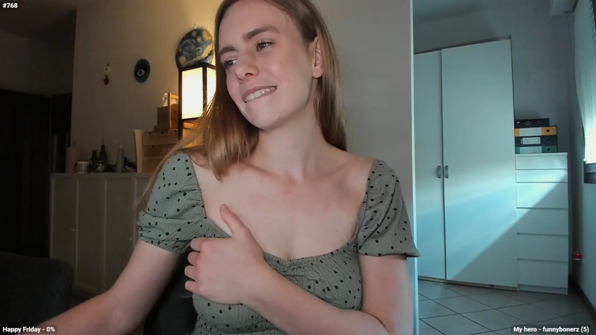 Gallery image thumbnail from Personage's myfreecams stream on, 10/11/2024, 12:58 image 11 of 20
