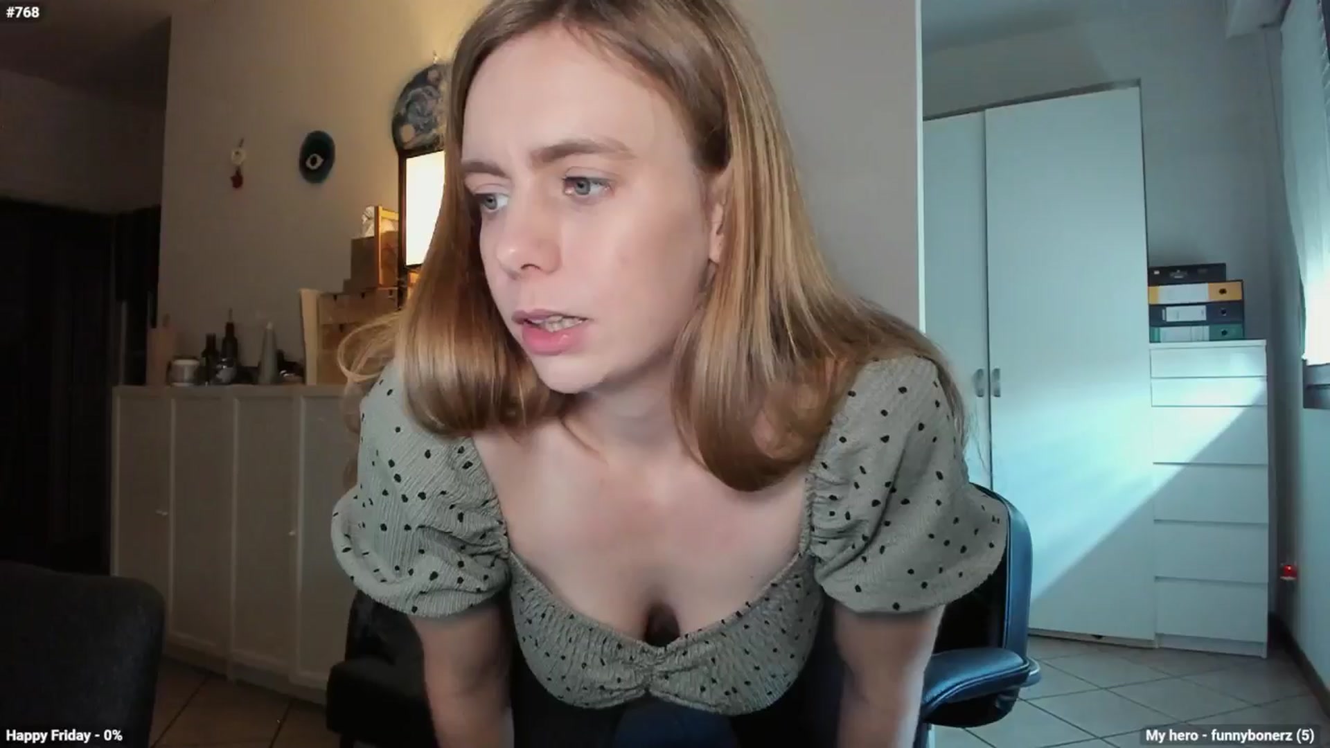 Gallery image thumbnail from Personage's myfreecams stream on, 10/11/2024, 12:58 image 12 of 20