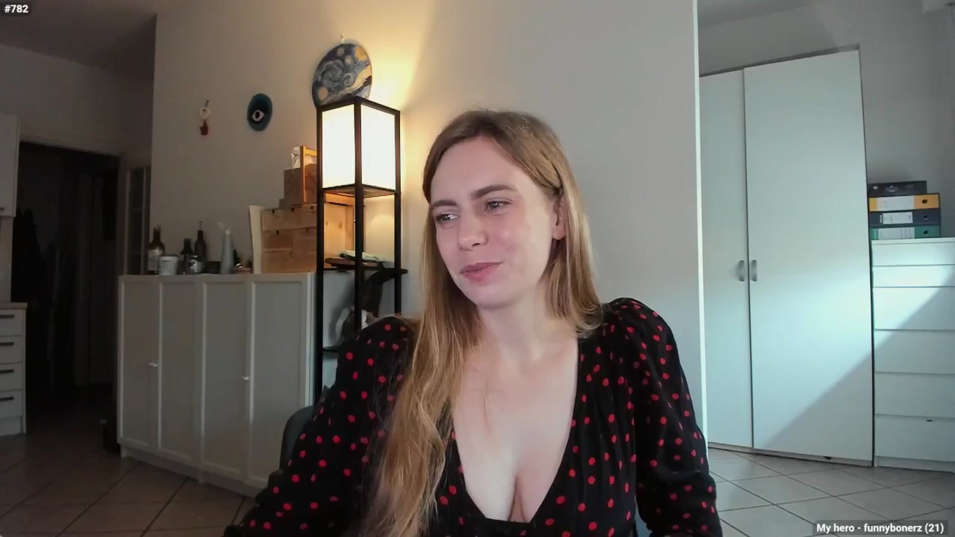 Gallery image thumbnail from Personage's myfreecams stream on, 10/13/2024, 14:21 image 18 of 20