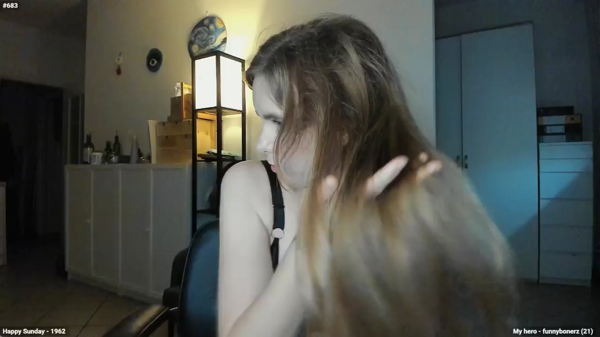 Gallery image thumbnail from Personage's myfreecams stream on, 10/13/2024, 16:27 image 12 of 20