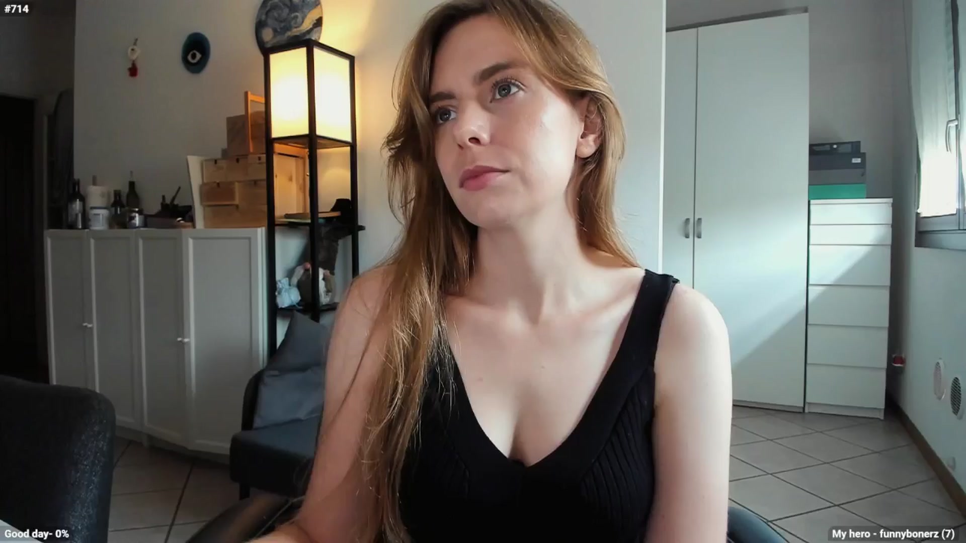 Gallery image thumbnail from Personage's myfreecams stream on, 10/18/2024, 13:10 image 12 of 20