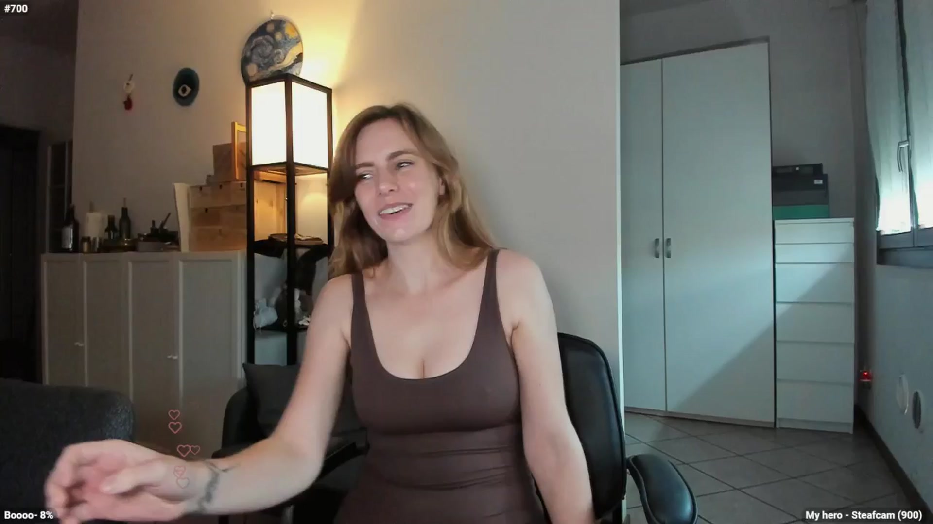 Gallery image thumbnail from Personage's myfreecams stream on, 10/22/2024, 14:10 image 15 of 20