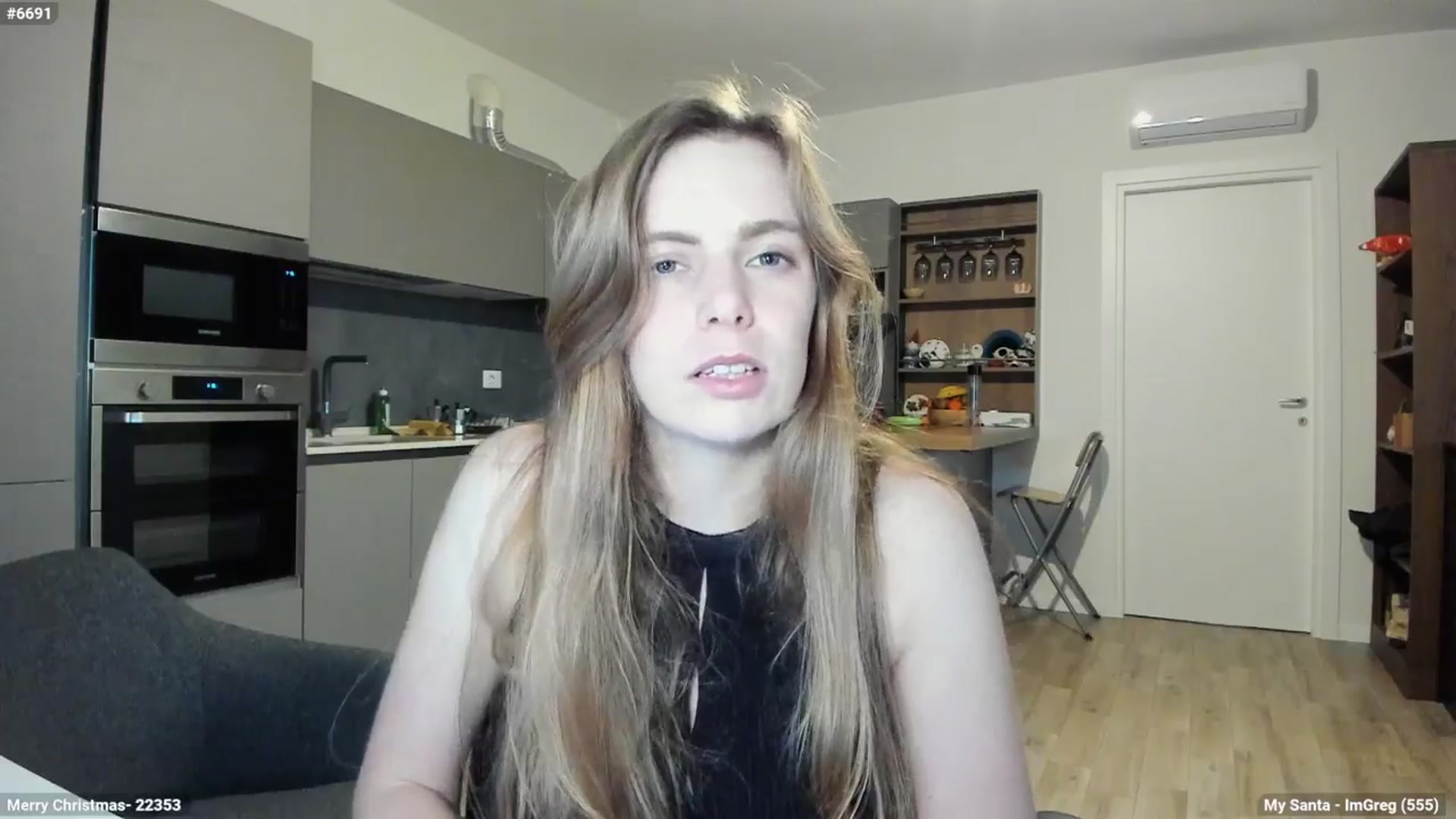 Gallery image thumbnail from Personage's myfreecams stream on, 12/19/2024, 16:33 image 3 of 20