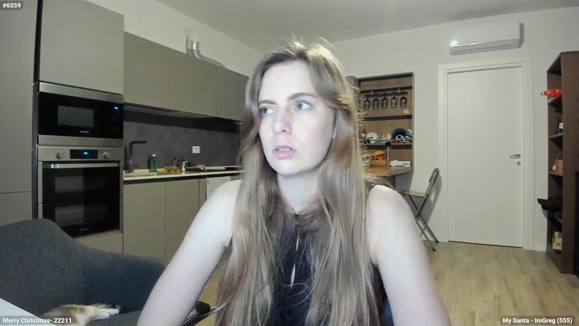 Gallery image thumbnail from Personage's myfreecams stream on, 12/19/2024, 16:33 image 13 of 20