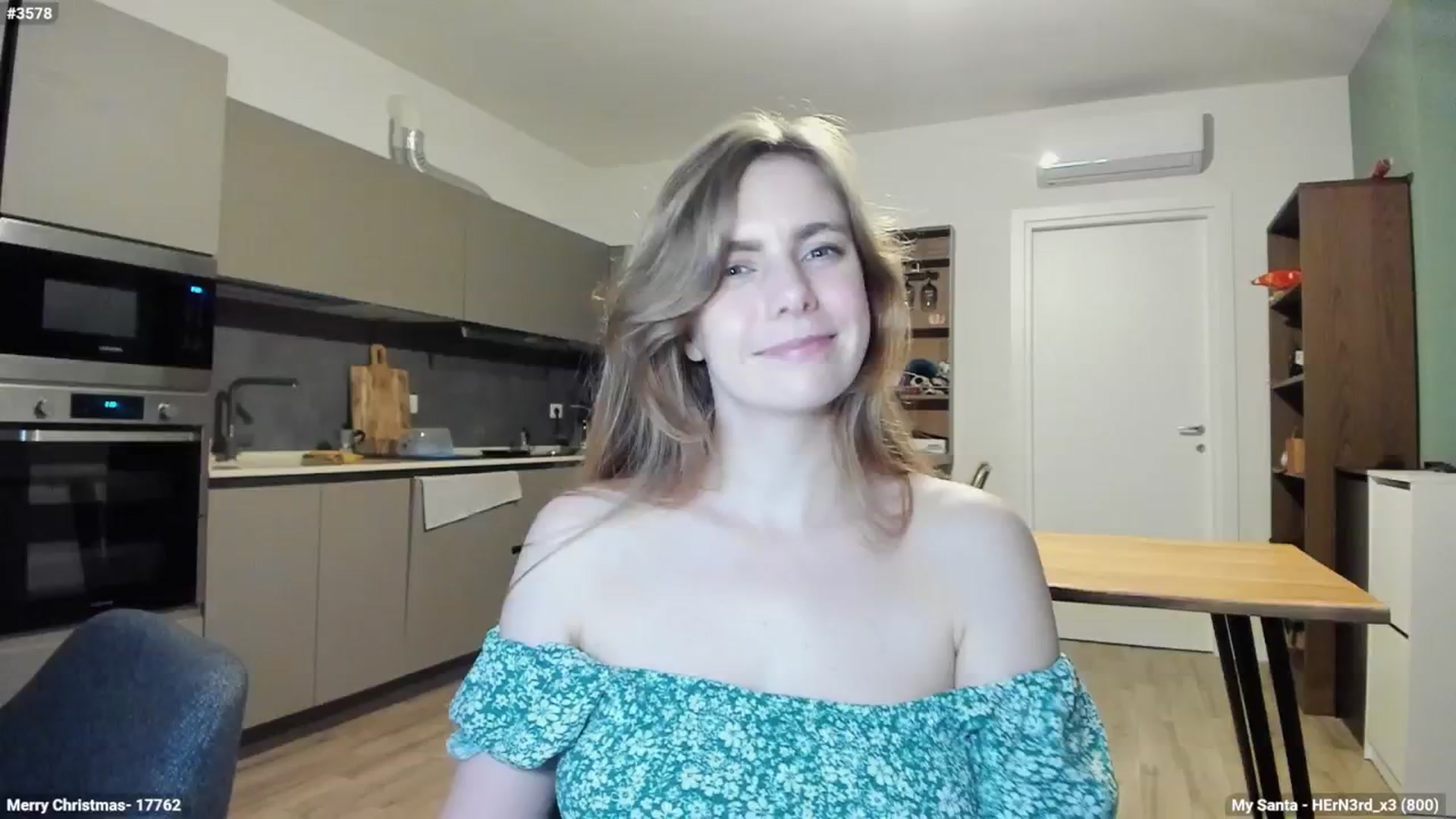 Gallery image thumbnail from Personage's myfreecams stream on, 12/20/2024, 16:45 image 15 of 20